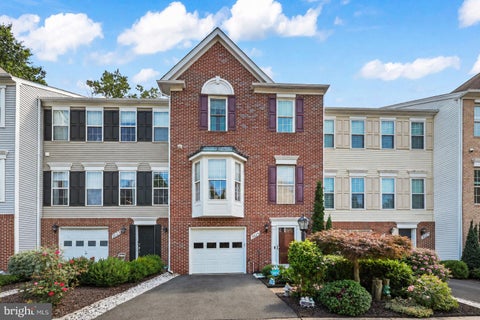 Townhouse For Sale - 3025 Barden Oaks Court<br/> OAKTON, VA 22124