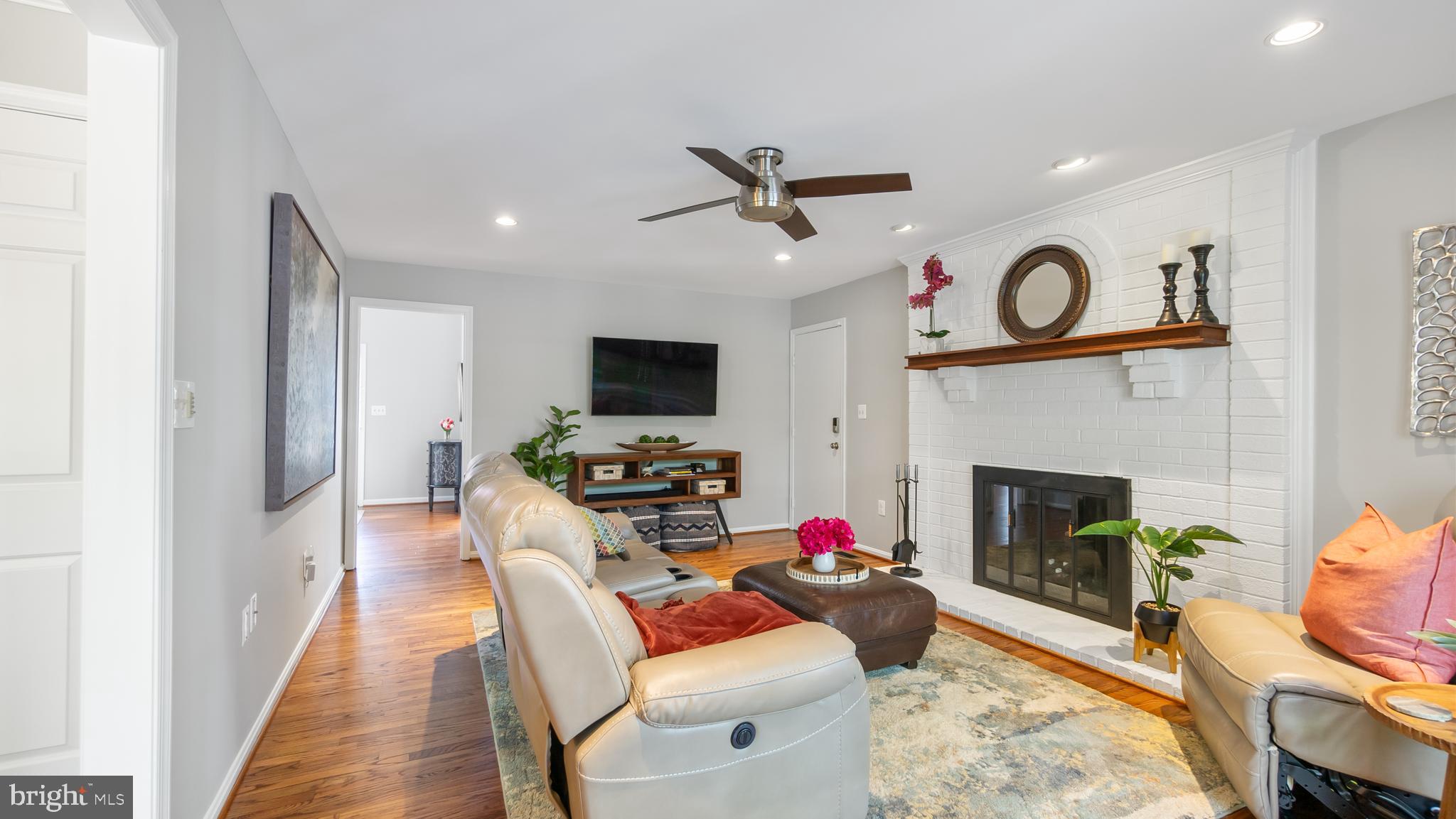 ELLENWOOD - Residential