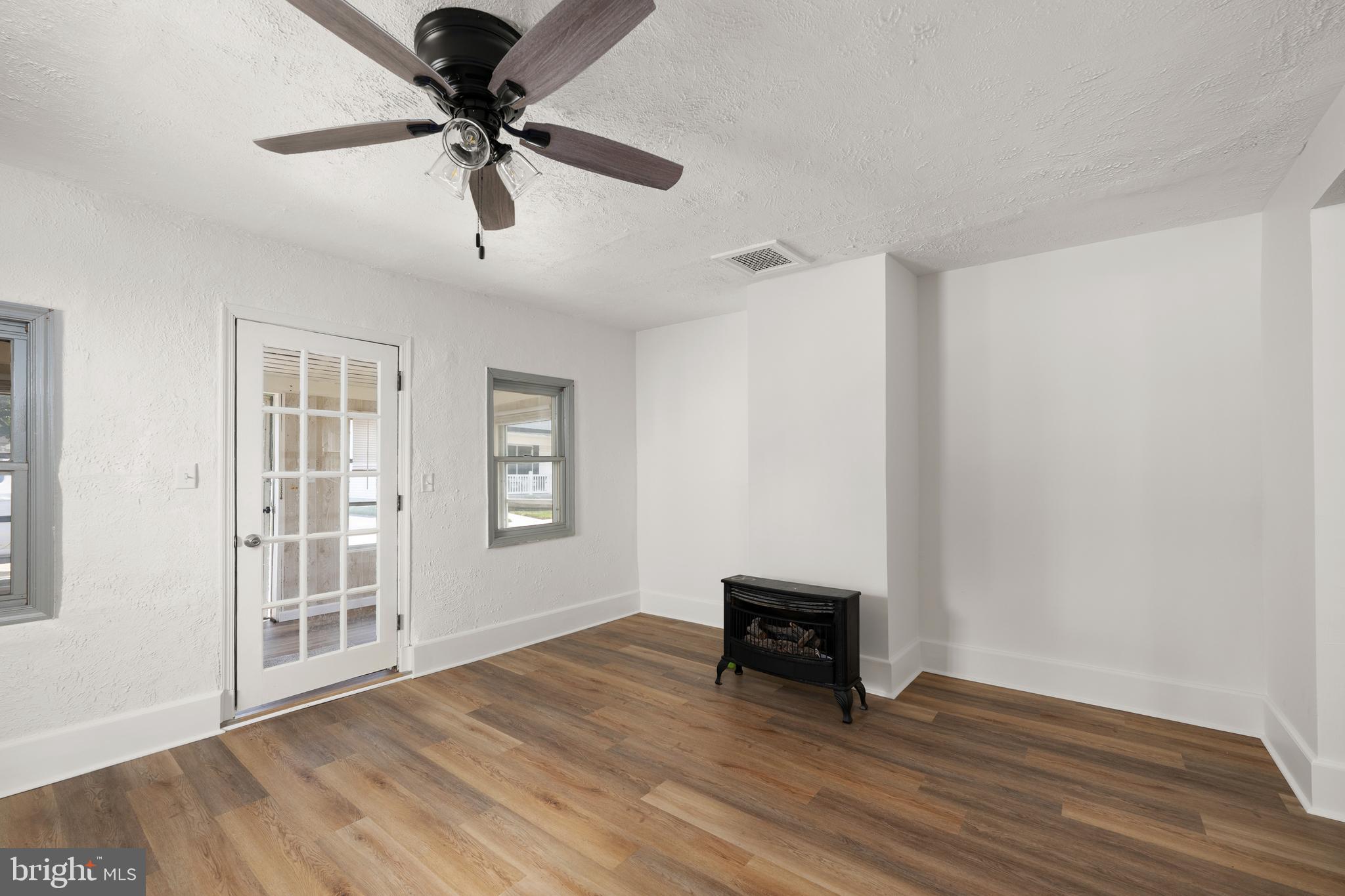 104 WOLCOTT STREET