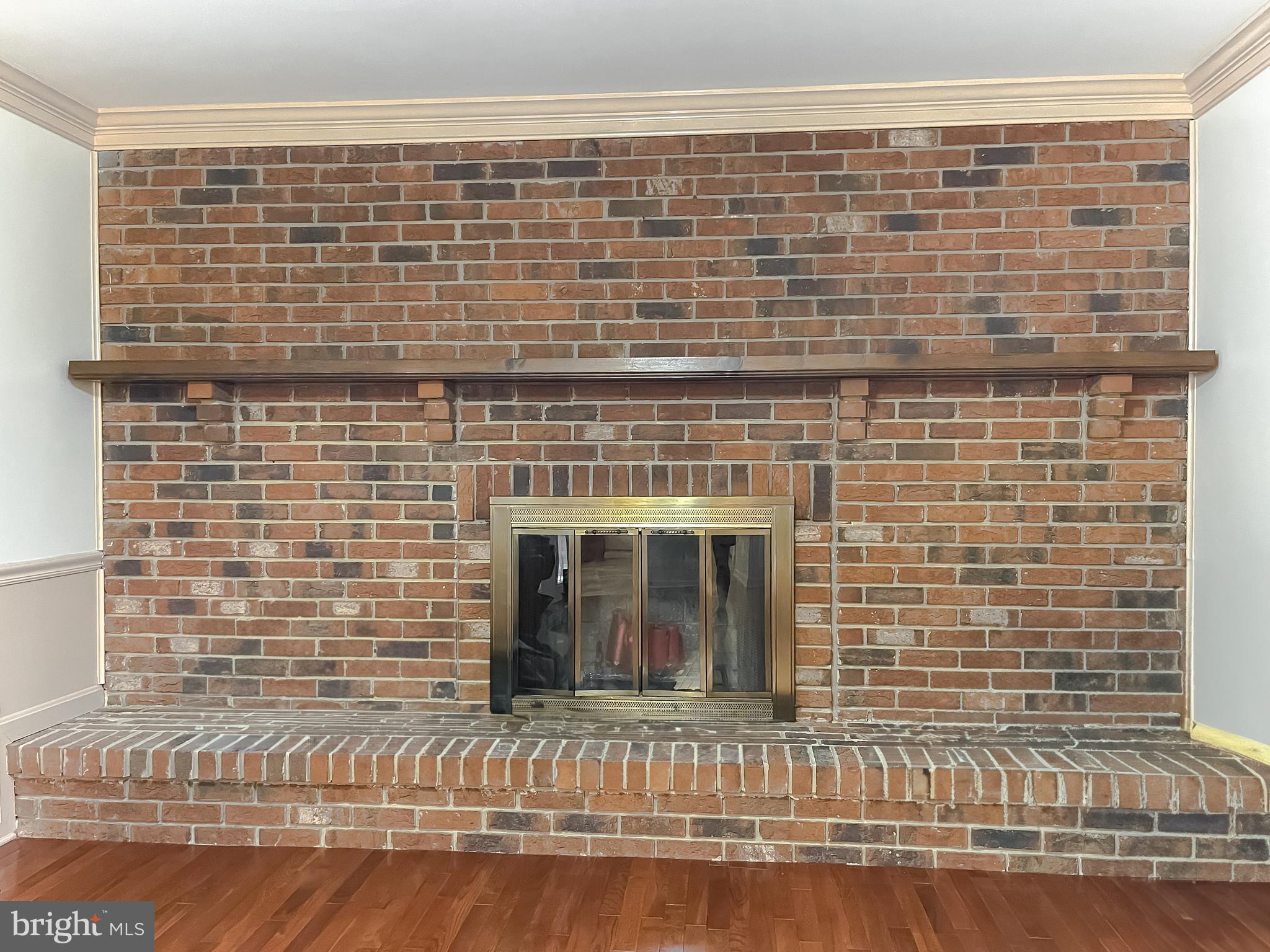 LAUREL BRANCH - Residential