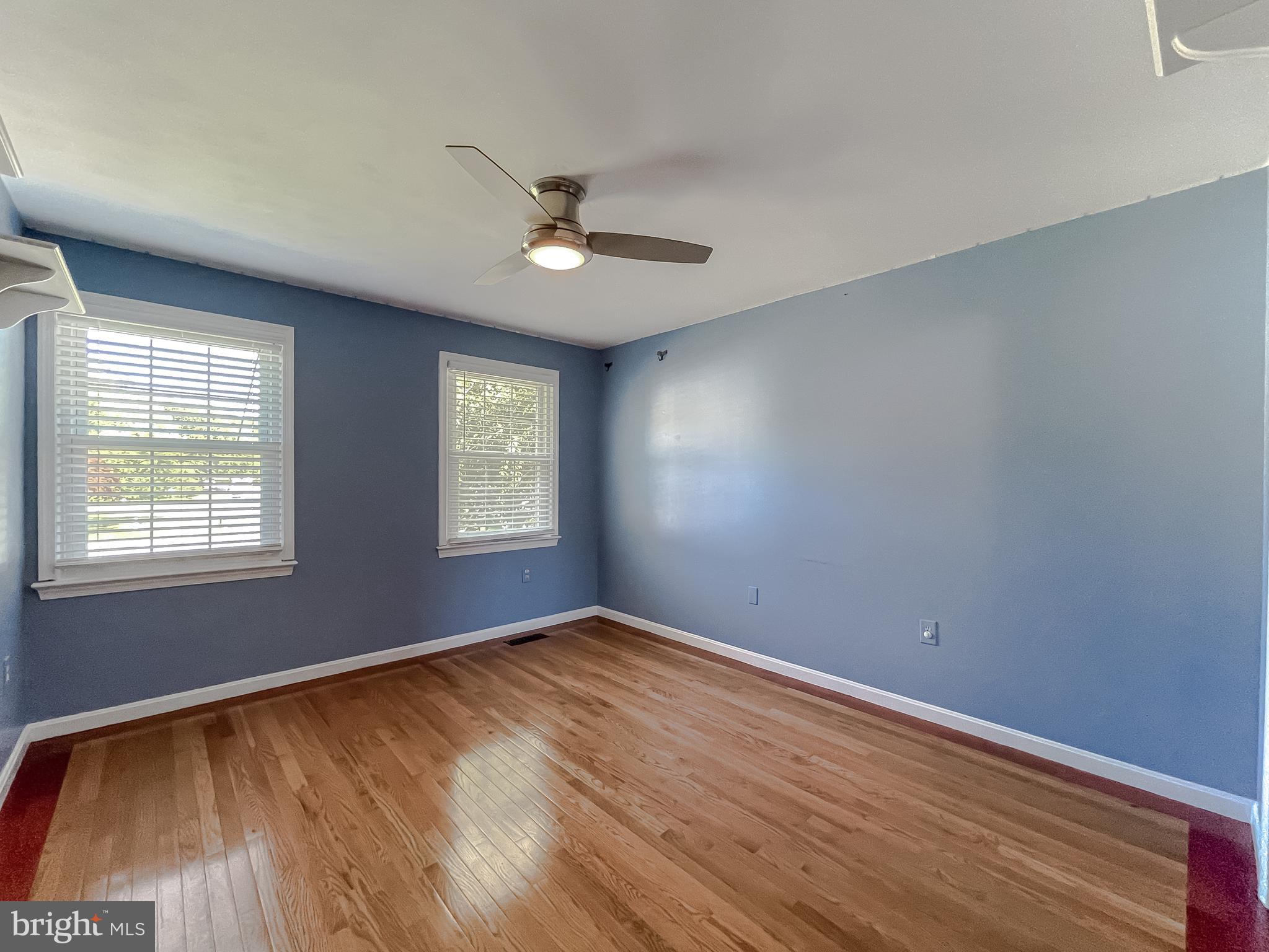 LAUREL BRANCH - Residential