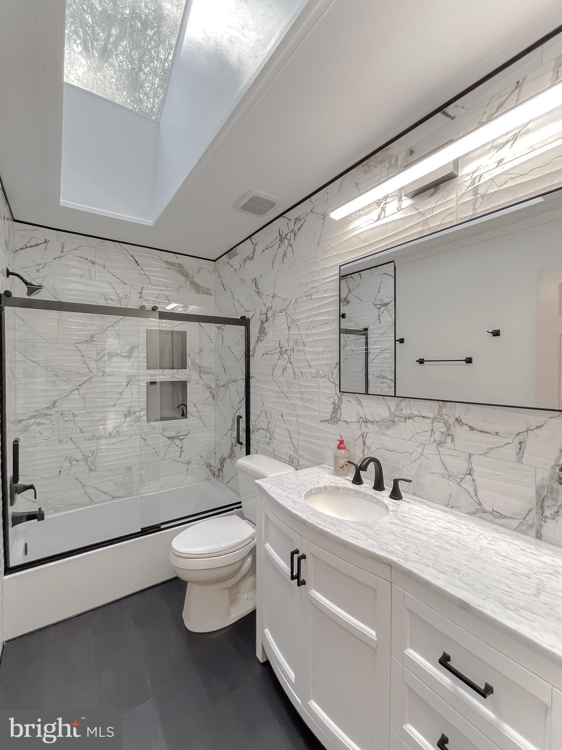 LAUREL BRANCH - Residential