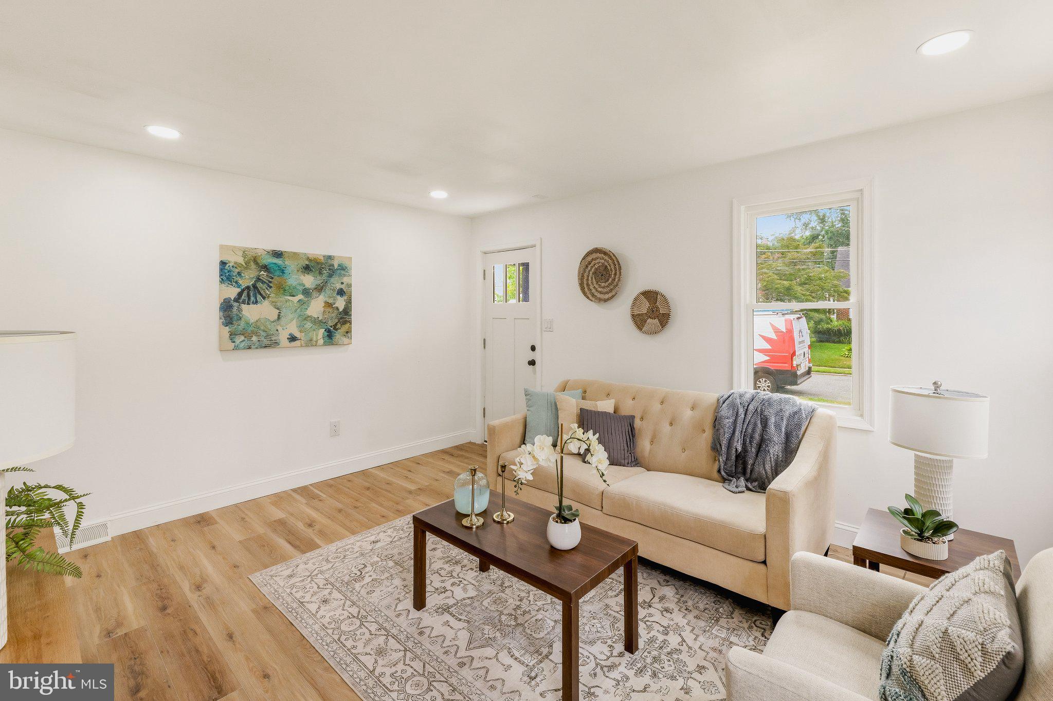 21 CEDAR AVENUE