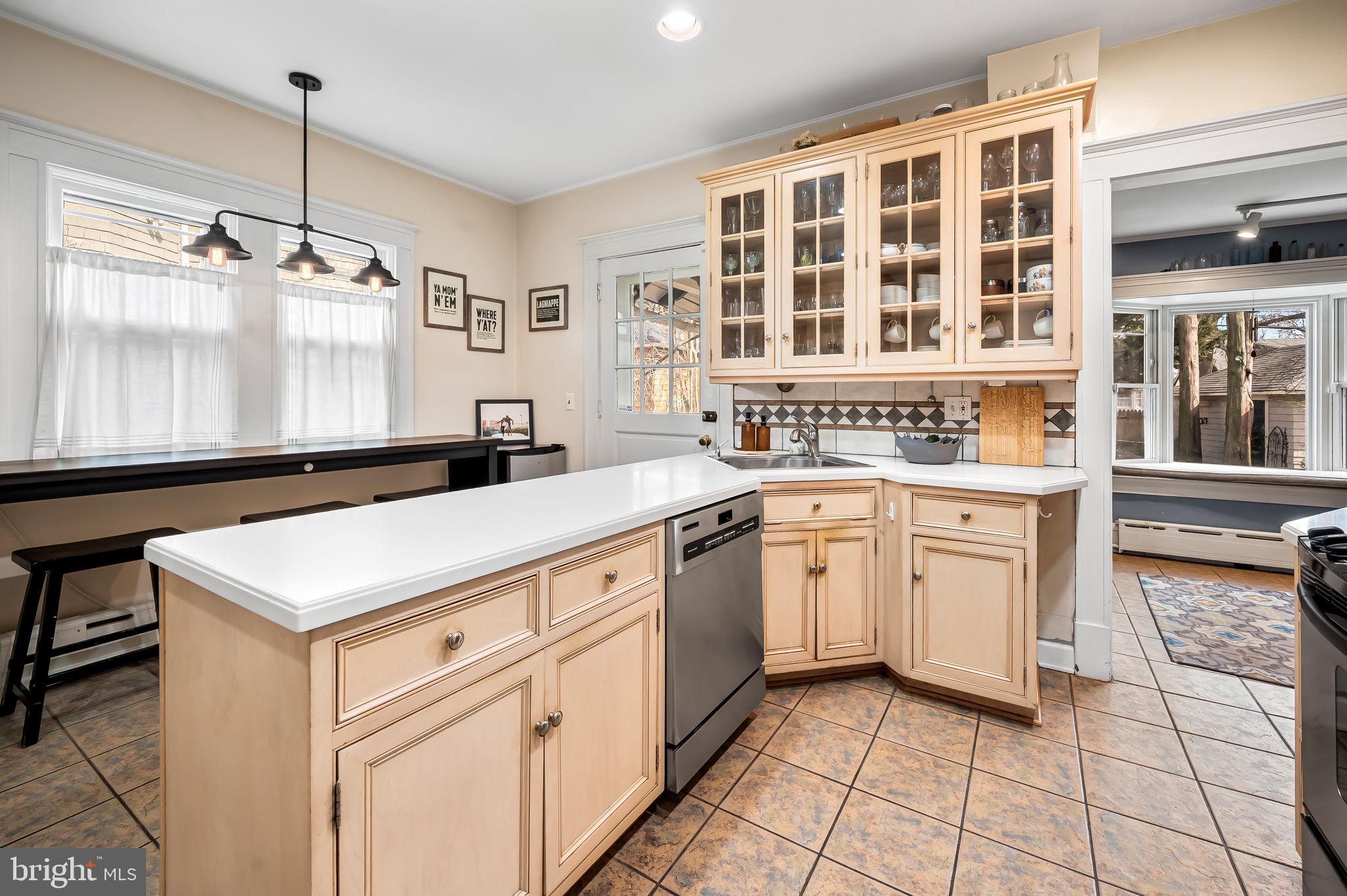 ROLAND PARK - Residential