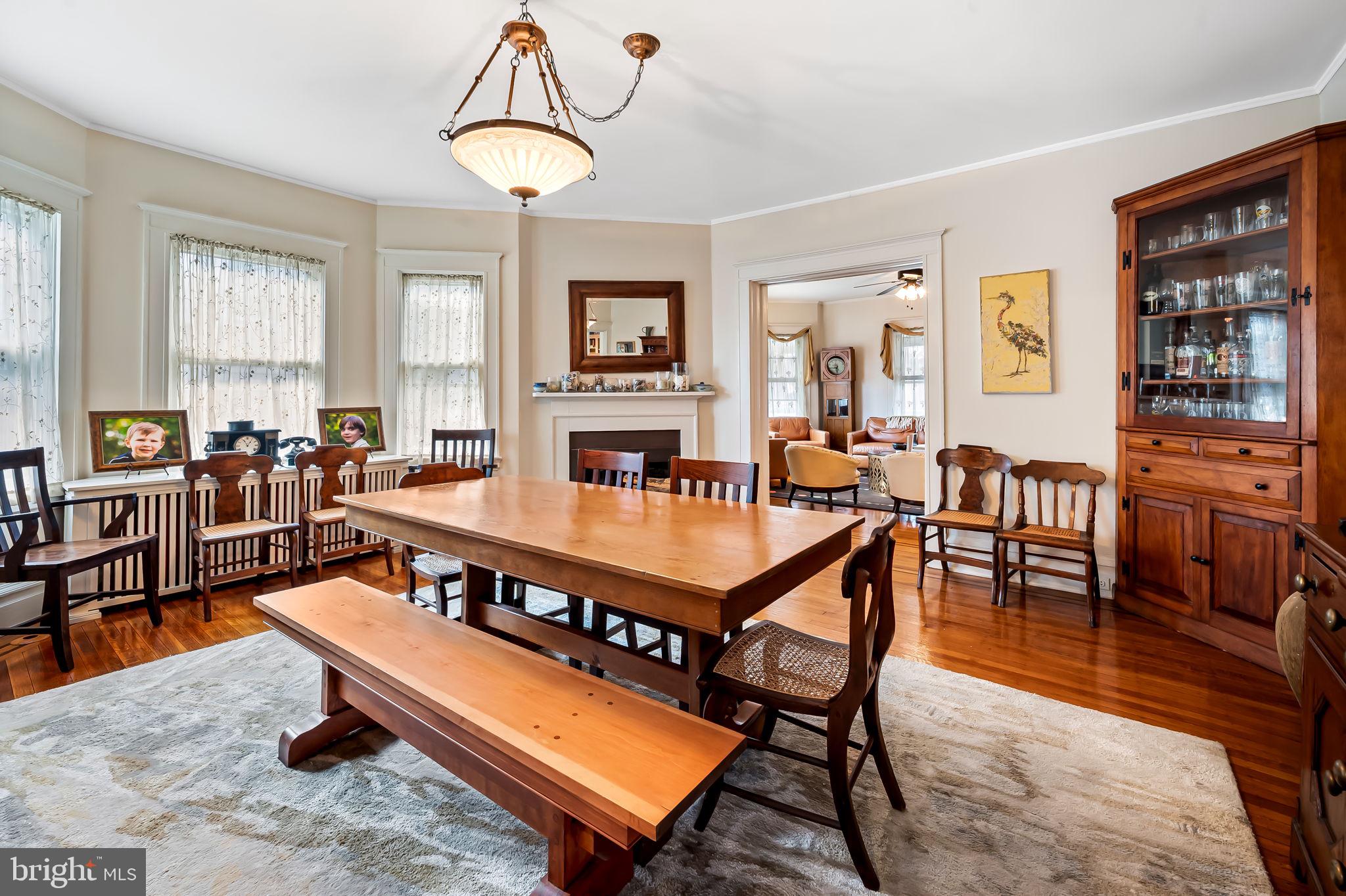 ROLAND PARK - Residential