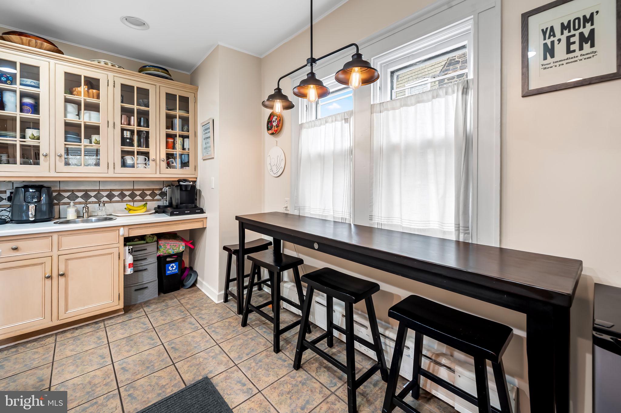 ROLAND PARK - Residential