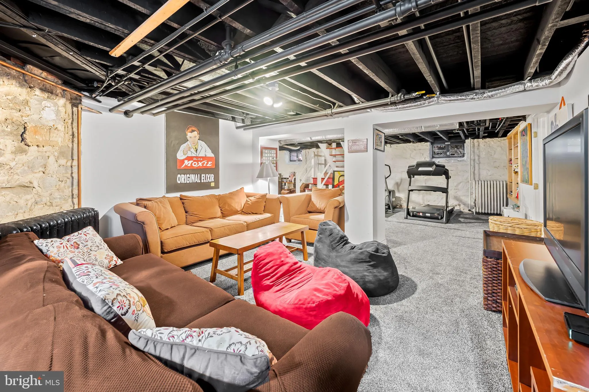 Baltimore, Maryland 21210, United States, 5 Bedrooms Bedrooms, ,5 BathroomsBathrooms,Residential,Active,2113