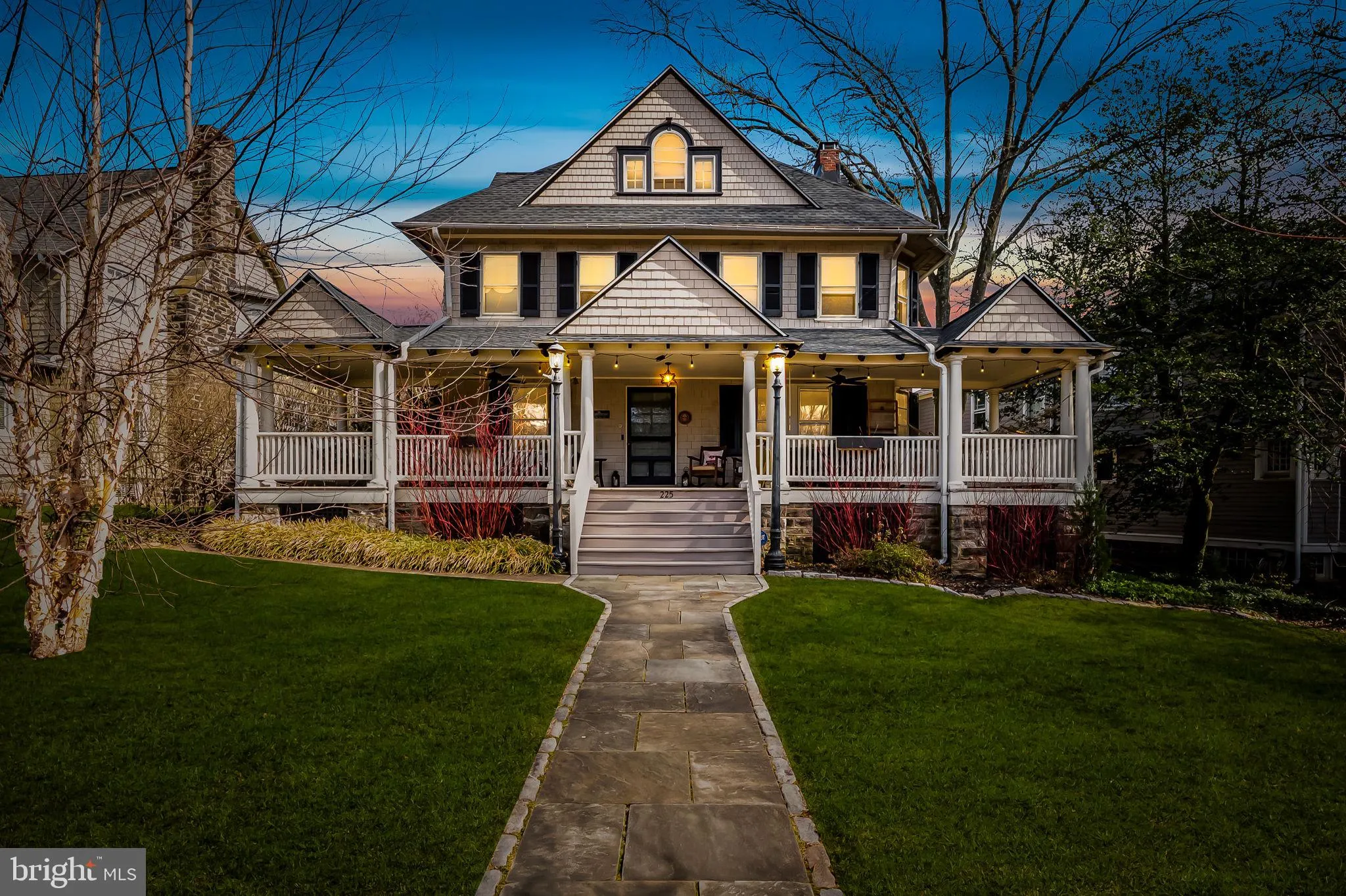 Baltimore, Maryland 21210, United States, 5 Bedrooms Bedrooms, ,5 BathroomsBathrooms,Residential,Active,2113