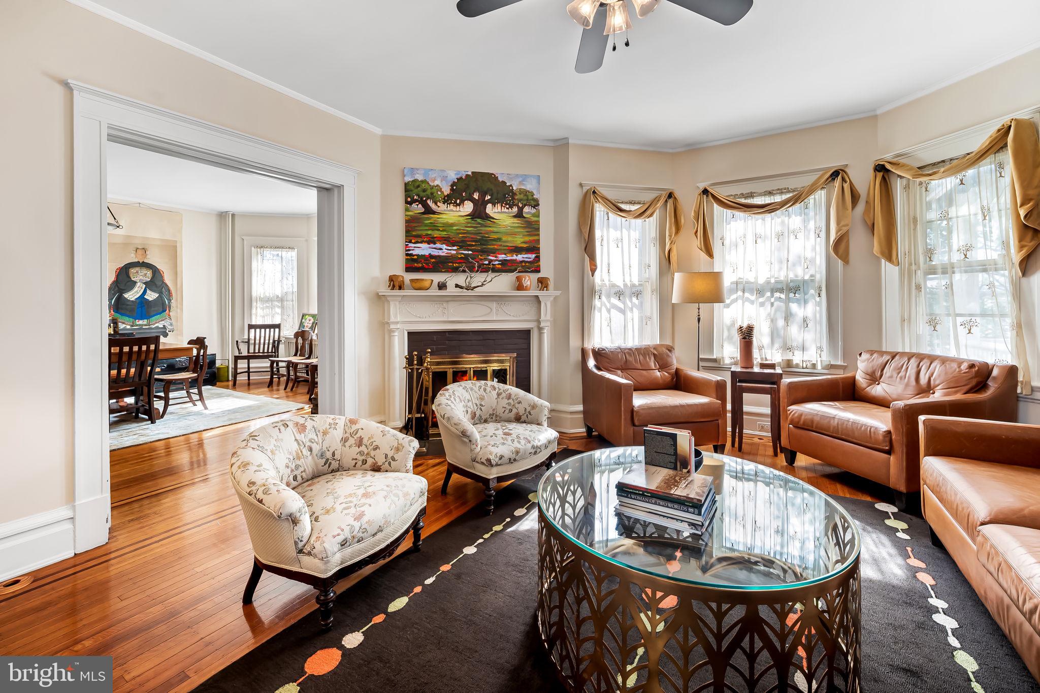 ROLAND PARK - Residential
