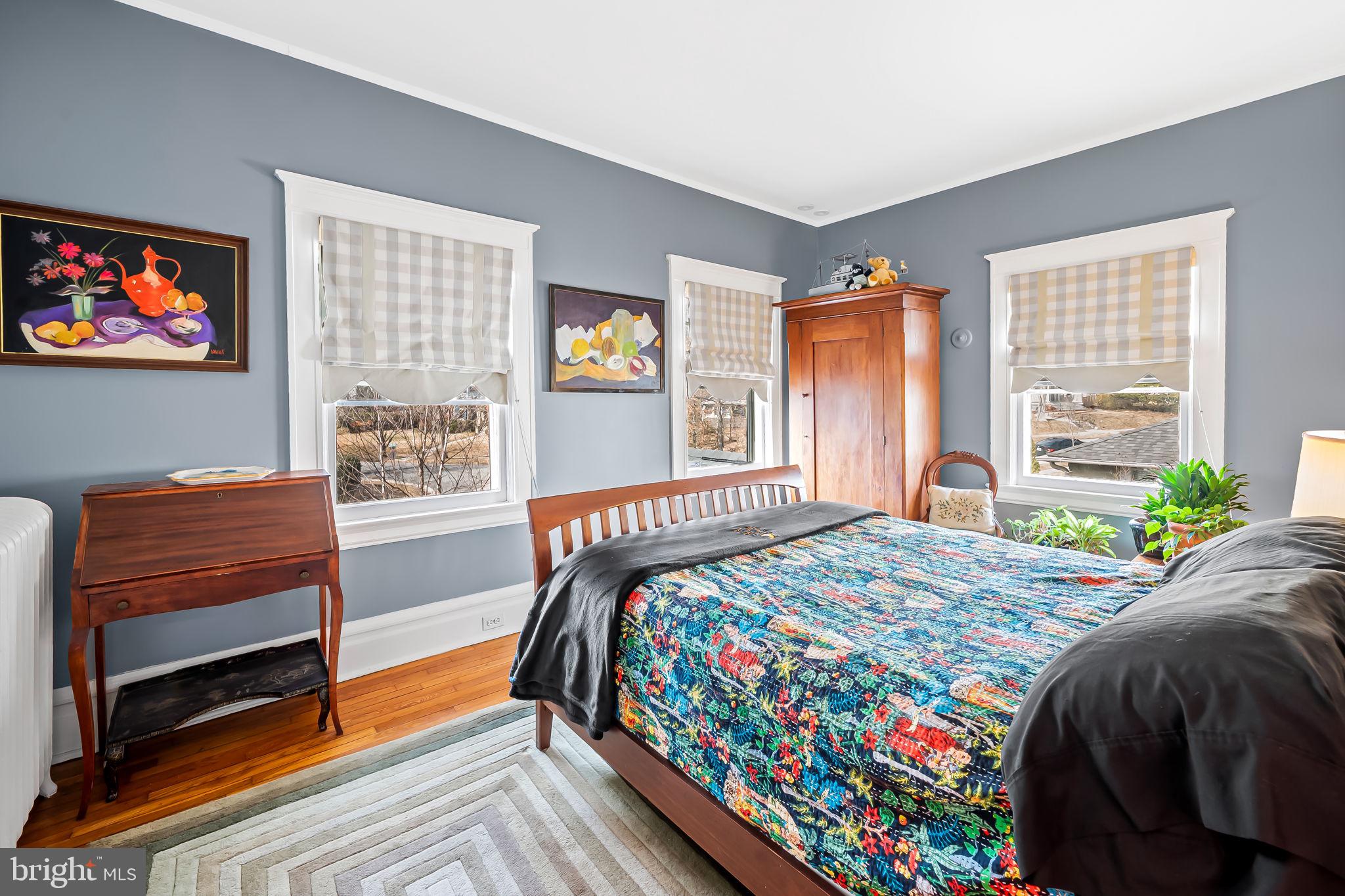 ROLAND PARK - Residential