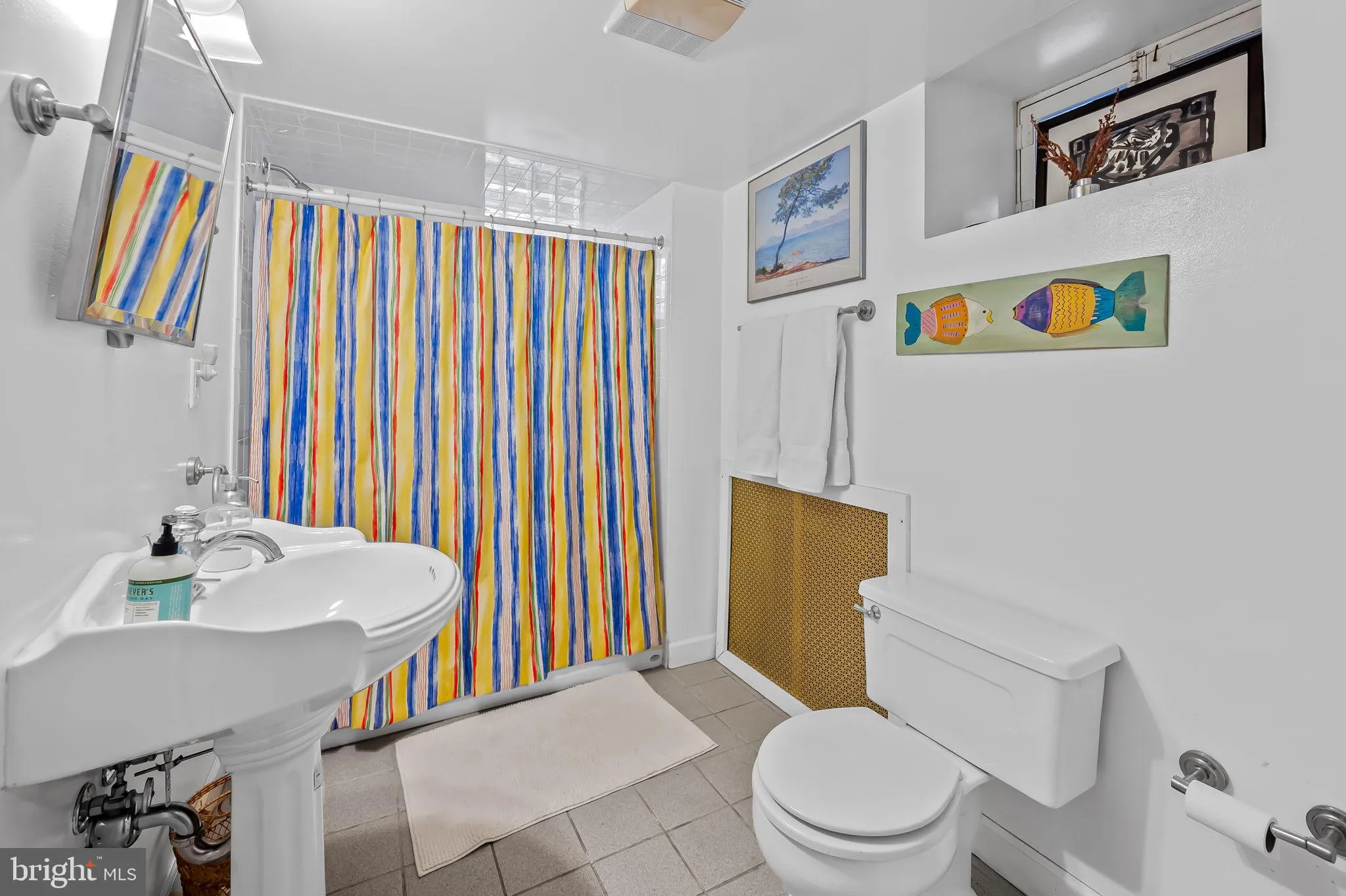 Baltimore, Maryland 21210, United States, 5 Bedrooms Bedrooms, ,5 BathroomsBathrooms,Residential,Active,2113