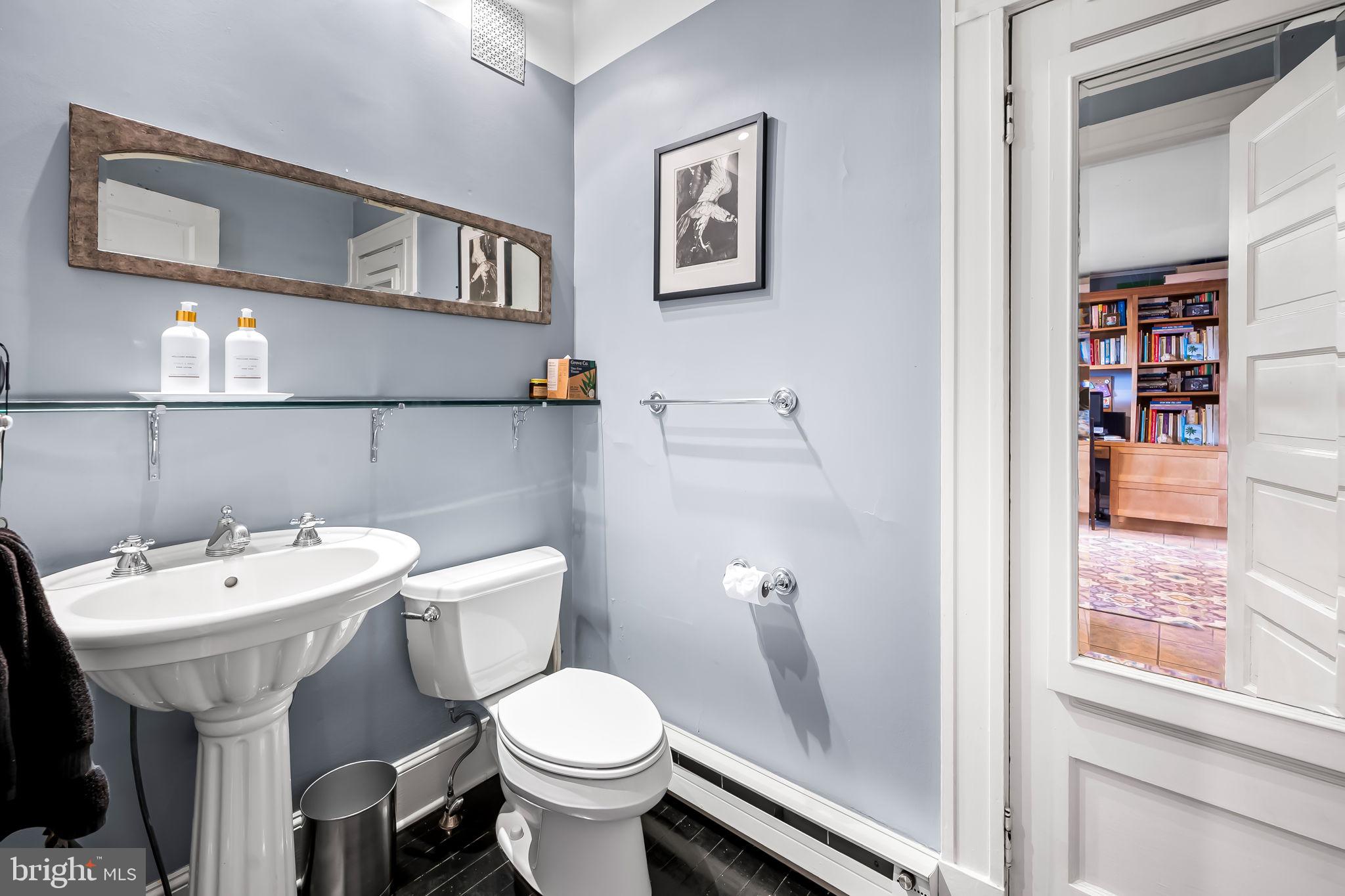 ROLAND PARK - Residential
