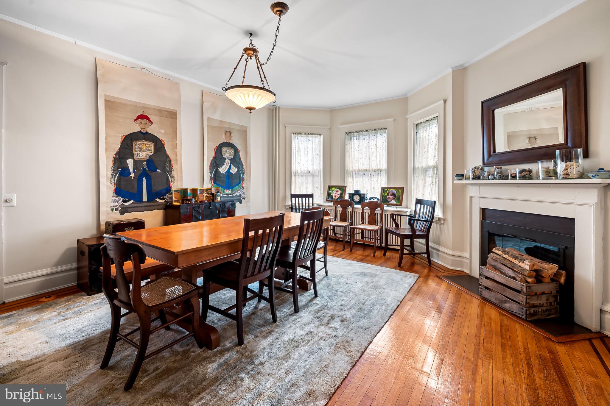 ROLAND PARK - Residential