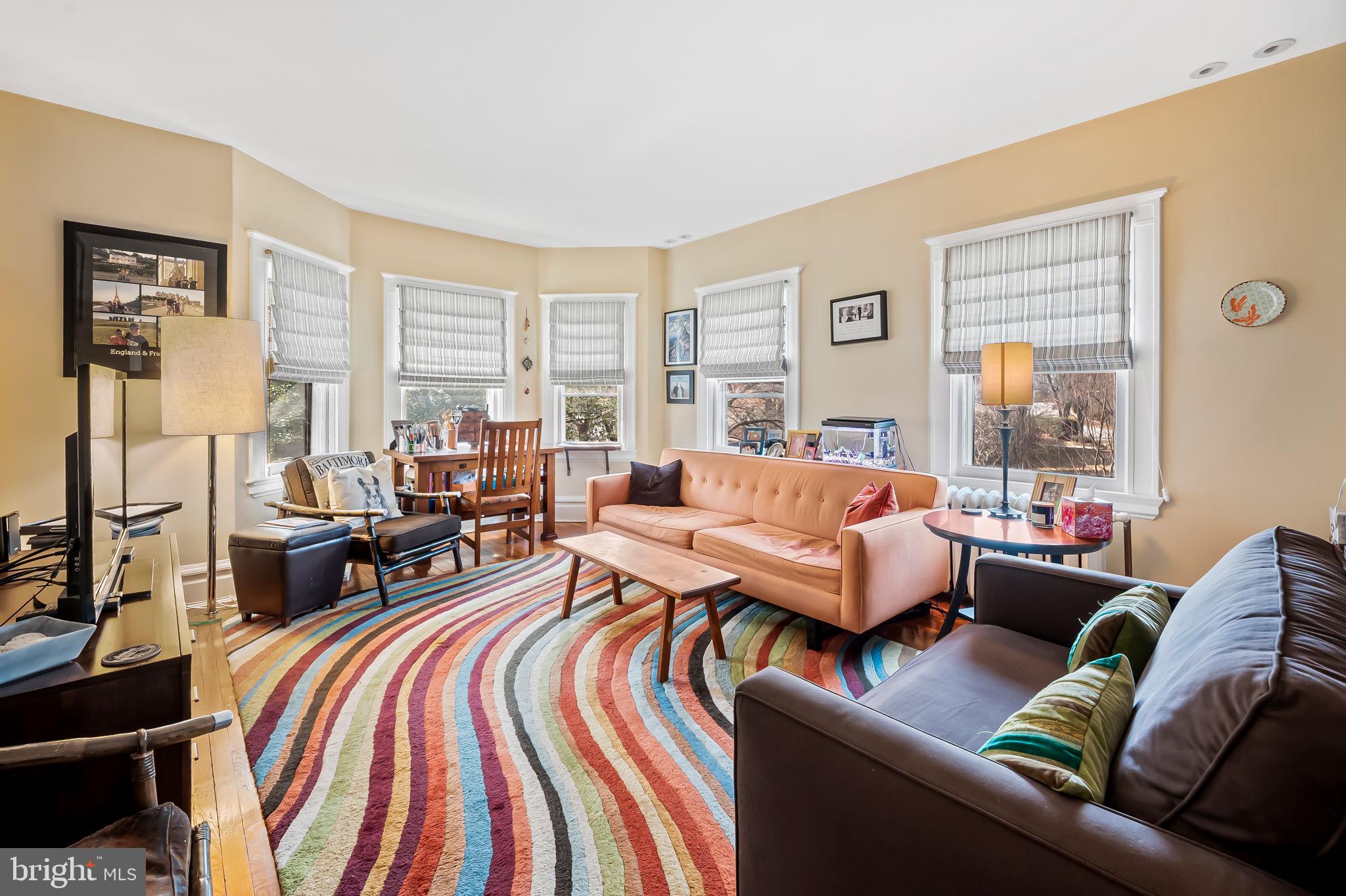 ROLAND PARK - Residential