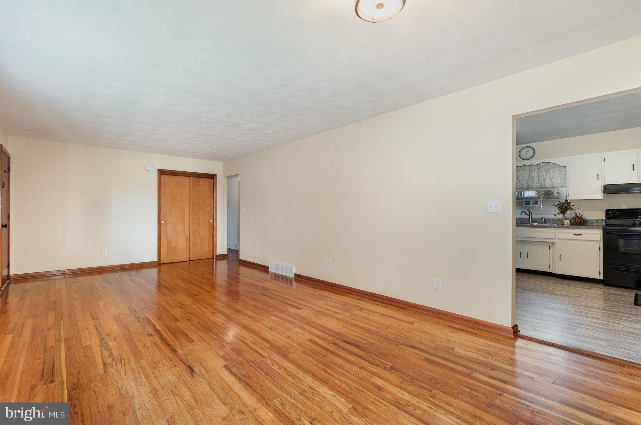 CUMBERLAND PARK - Residential