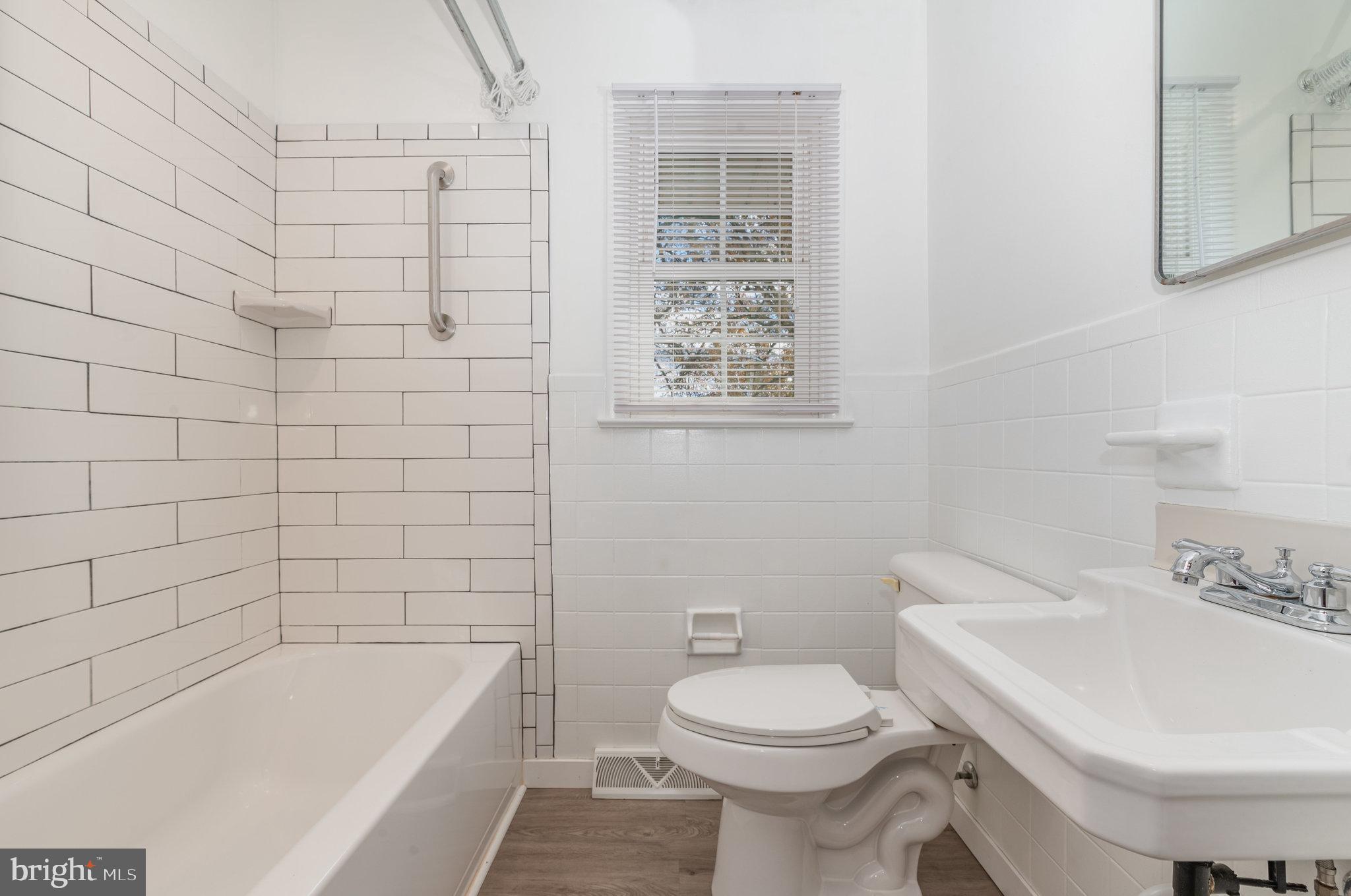 CUMBERLAND PARK - Residential