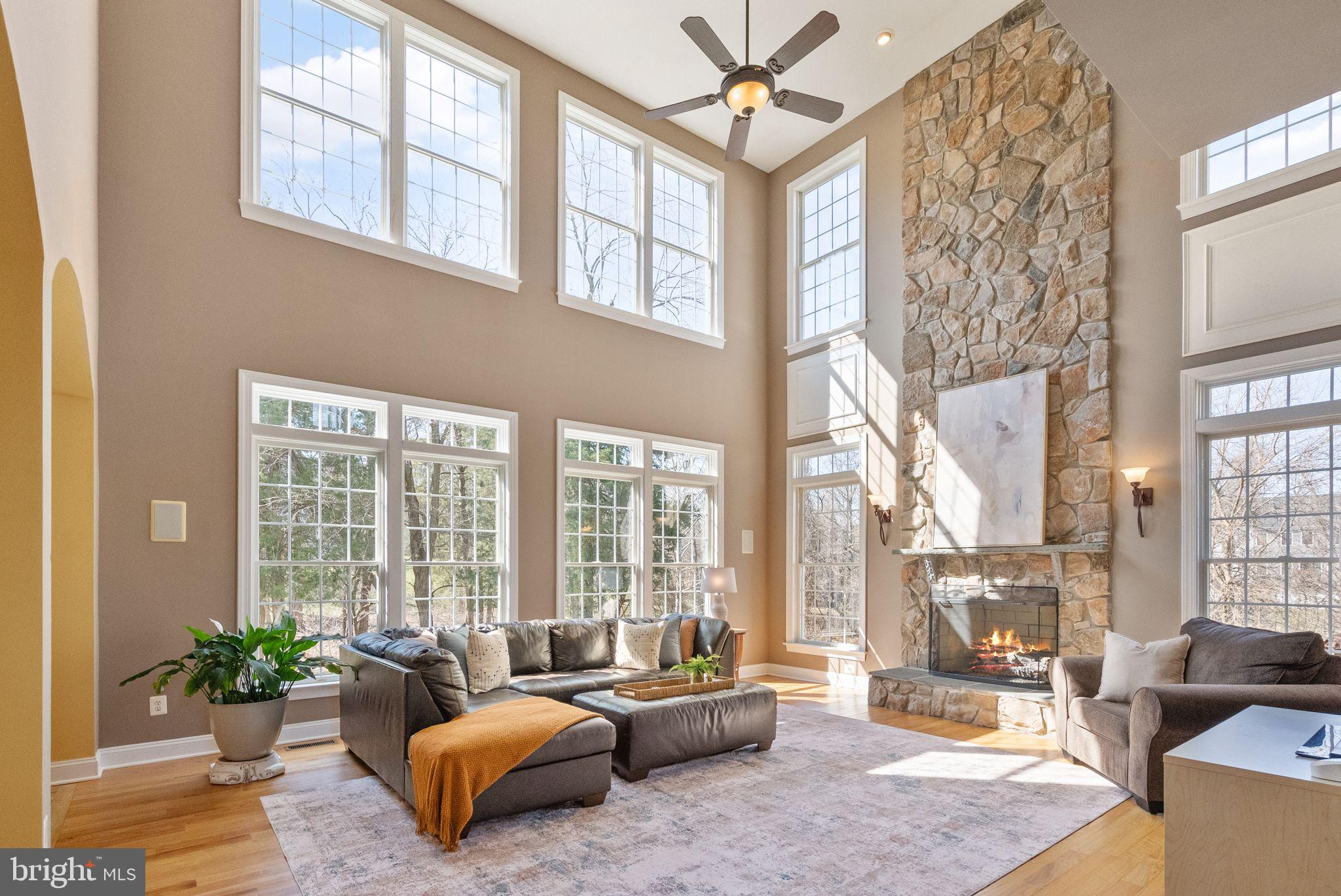 LANSDOWNE ON THE POTOMAC - Residential