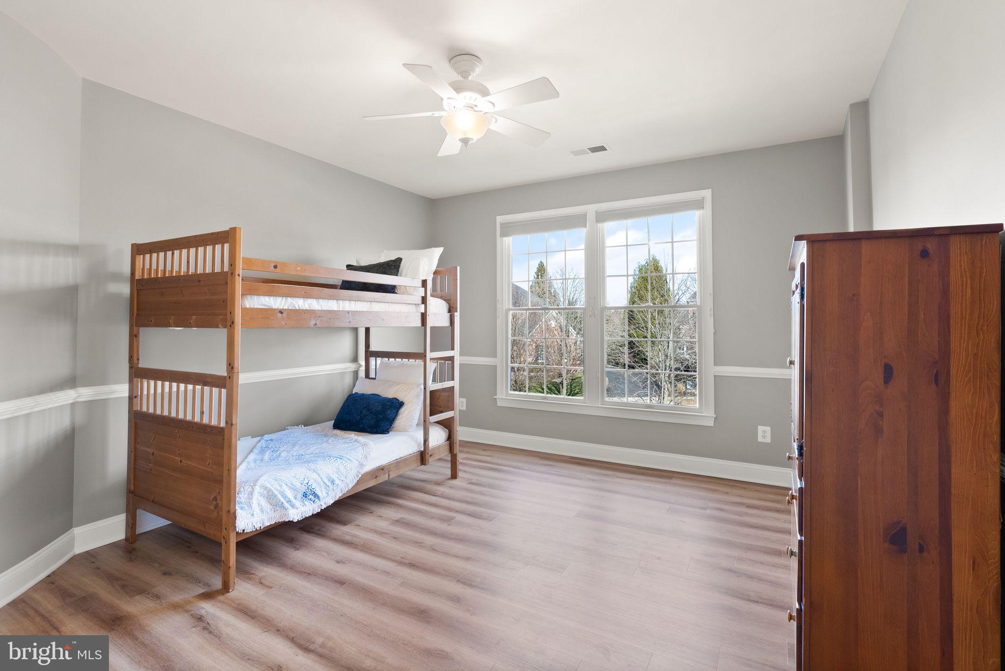 LANSDOWNE ON THE POTOMAC - Residential