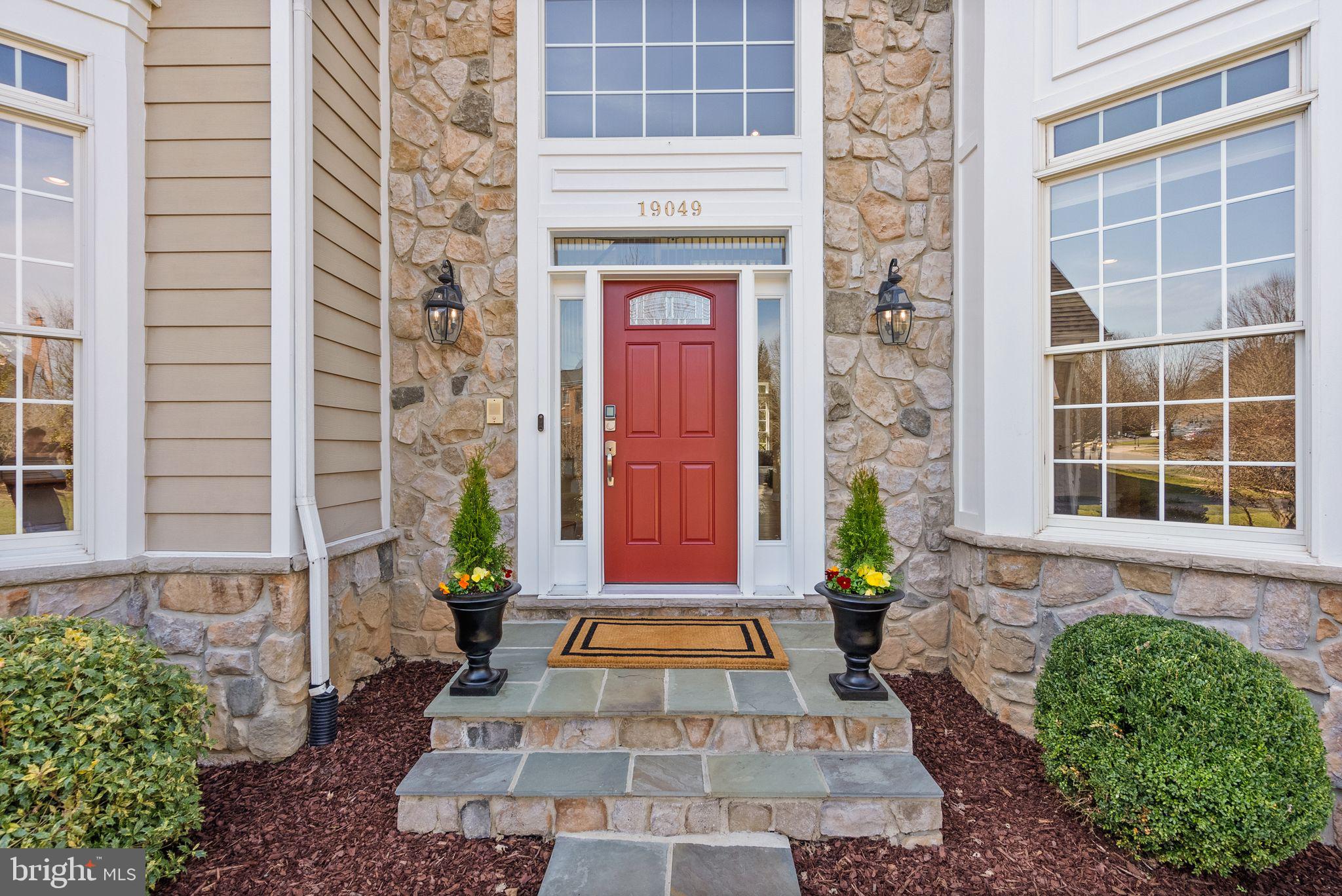 LANSDOWNE ON THE POTOMAC - Residential