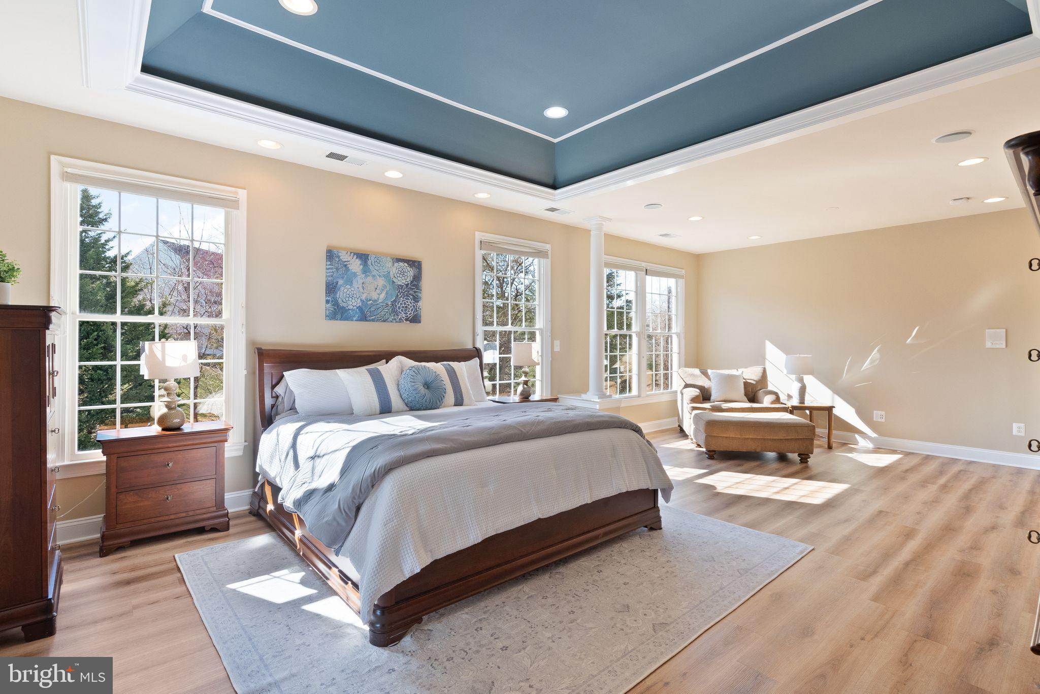 LANSDOWNE ON THE POTOMAC - Residential