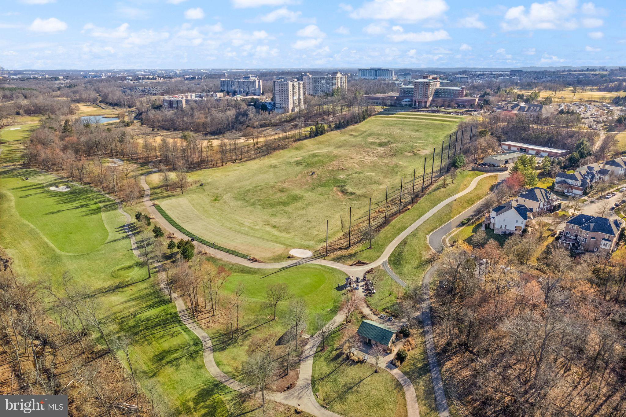LANSDOWNE ON THE POTOMAC - Residential