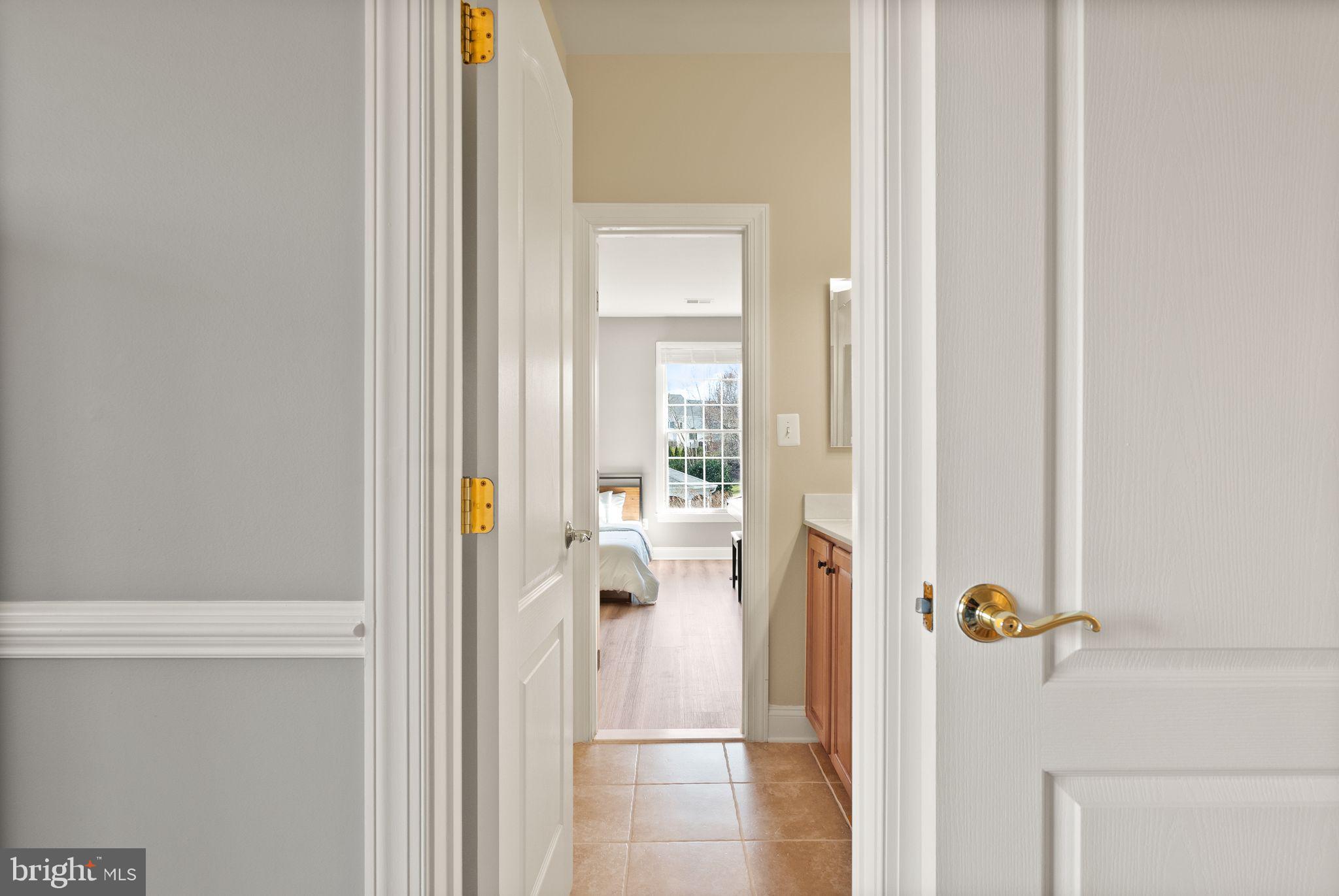 LANSDOWNE ON THE POTOMAC - Residential