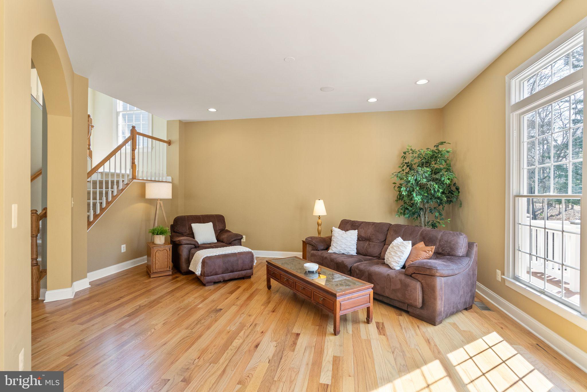 LANSDOWNE ON THE POTOMAC - Residential