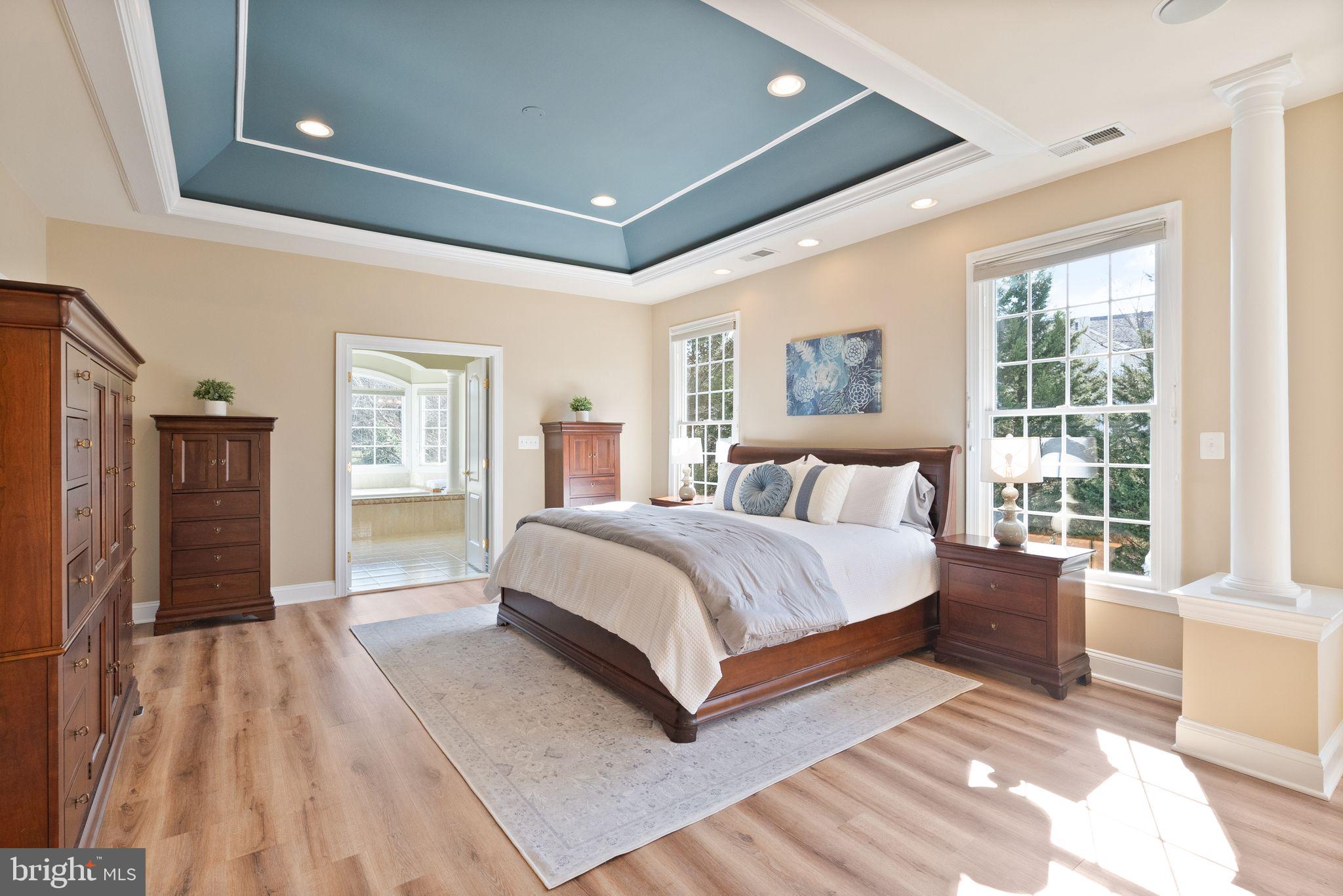 LANSDOWNE ON THE POTOMAC - Residential