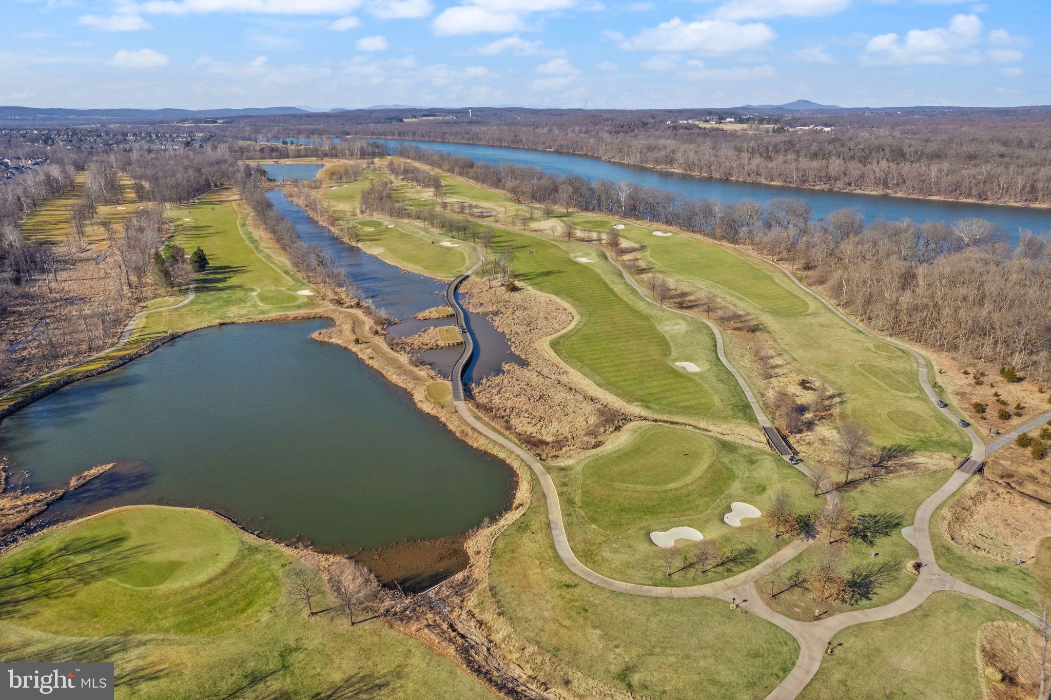 LANSDOWNE ON THE POTOMAC - Residential