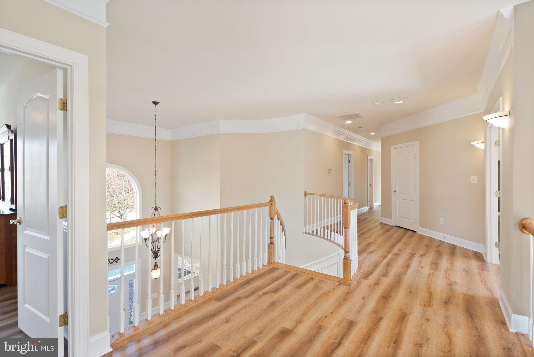 LANSDOWNE ON THE POTOMAC - Residential