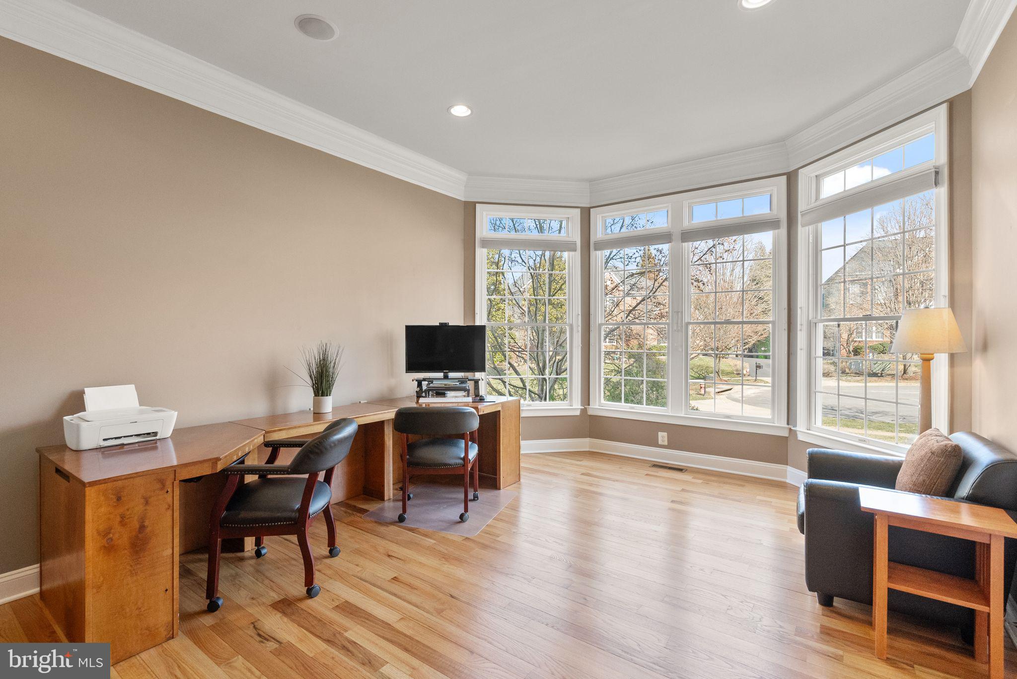 LANSDOWNE ON THE POTOMAC - Residential