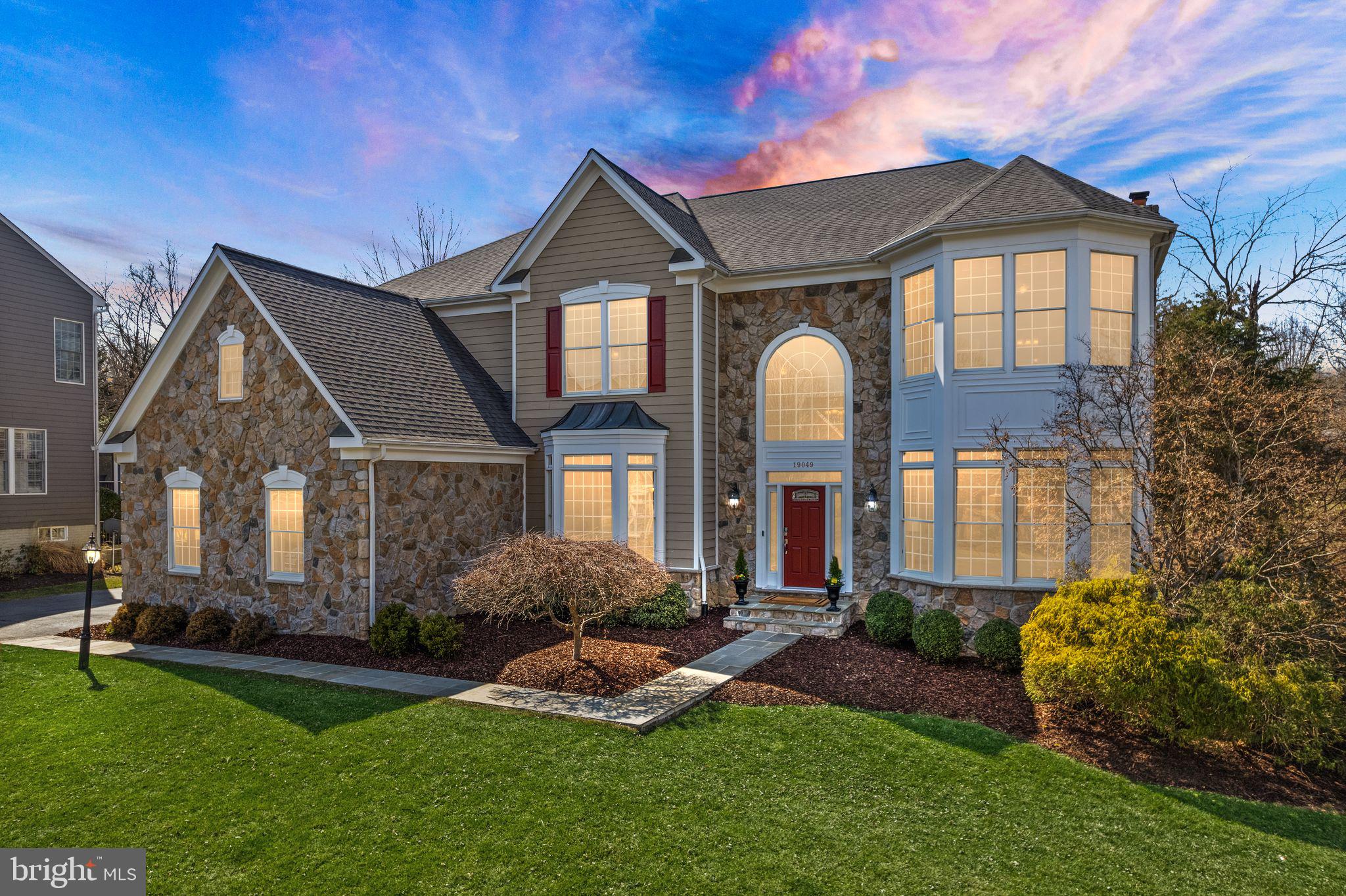 LANSDOWNE ON THE POTOMAC - Residential