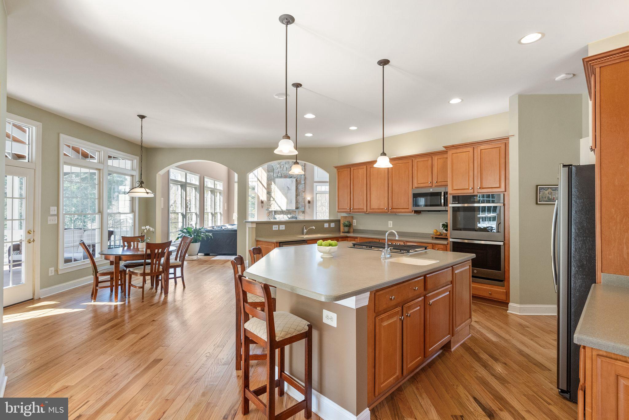 LANSDOWNE ON THE POTOMAC - Residential