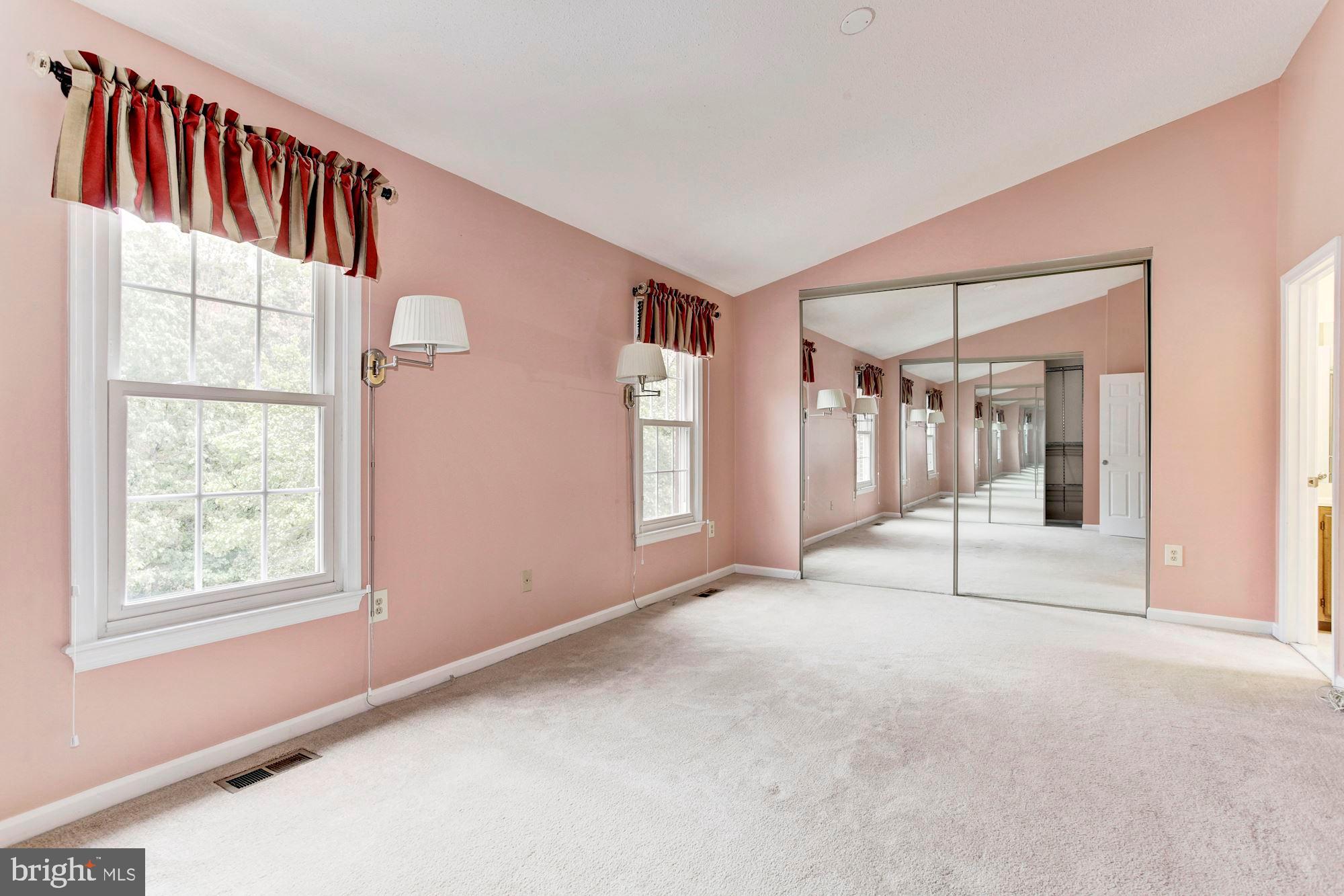 WOODS OF POHICK - Residential