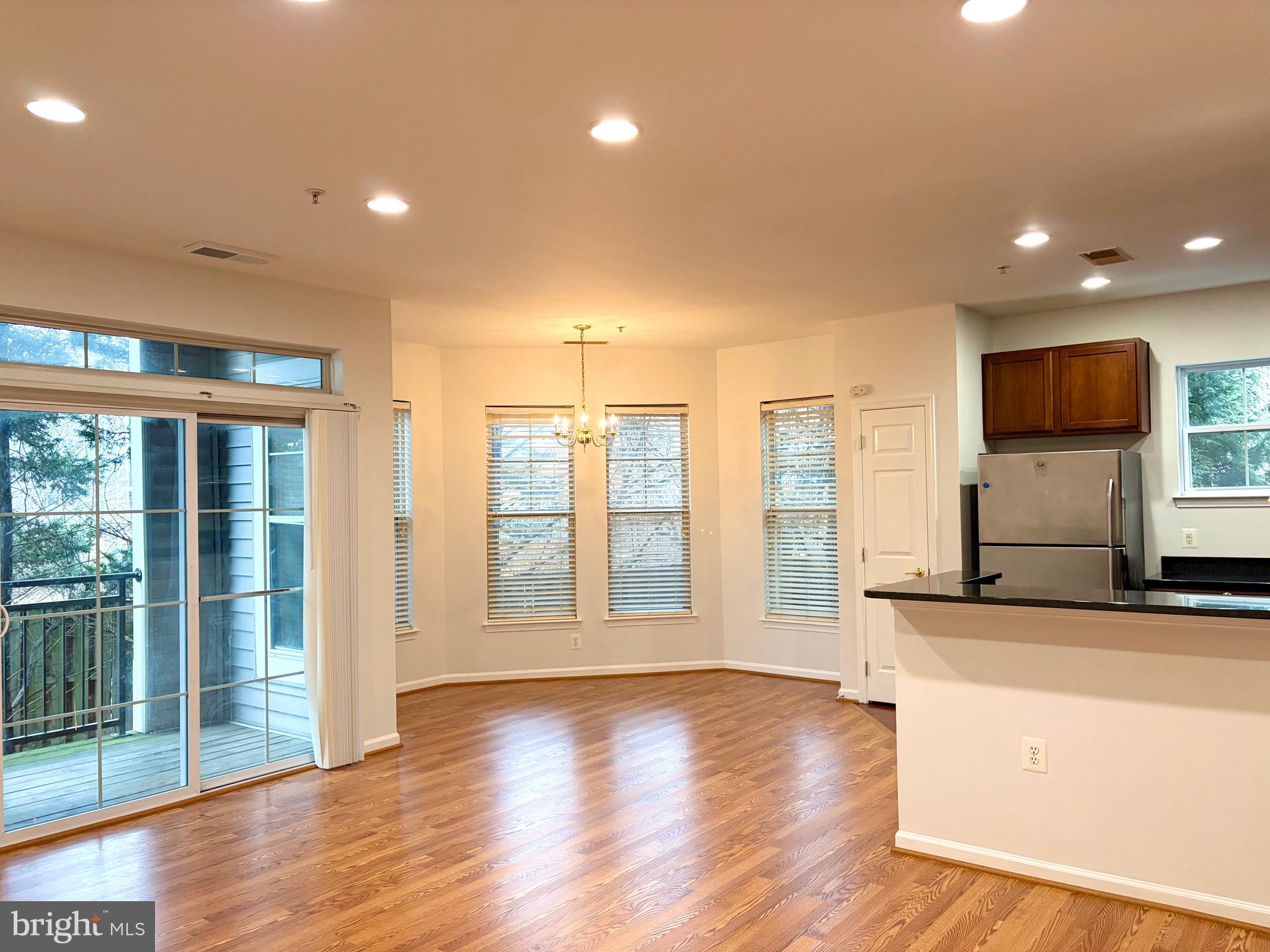 THE ADDISON AT ST PAUL - Residential