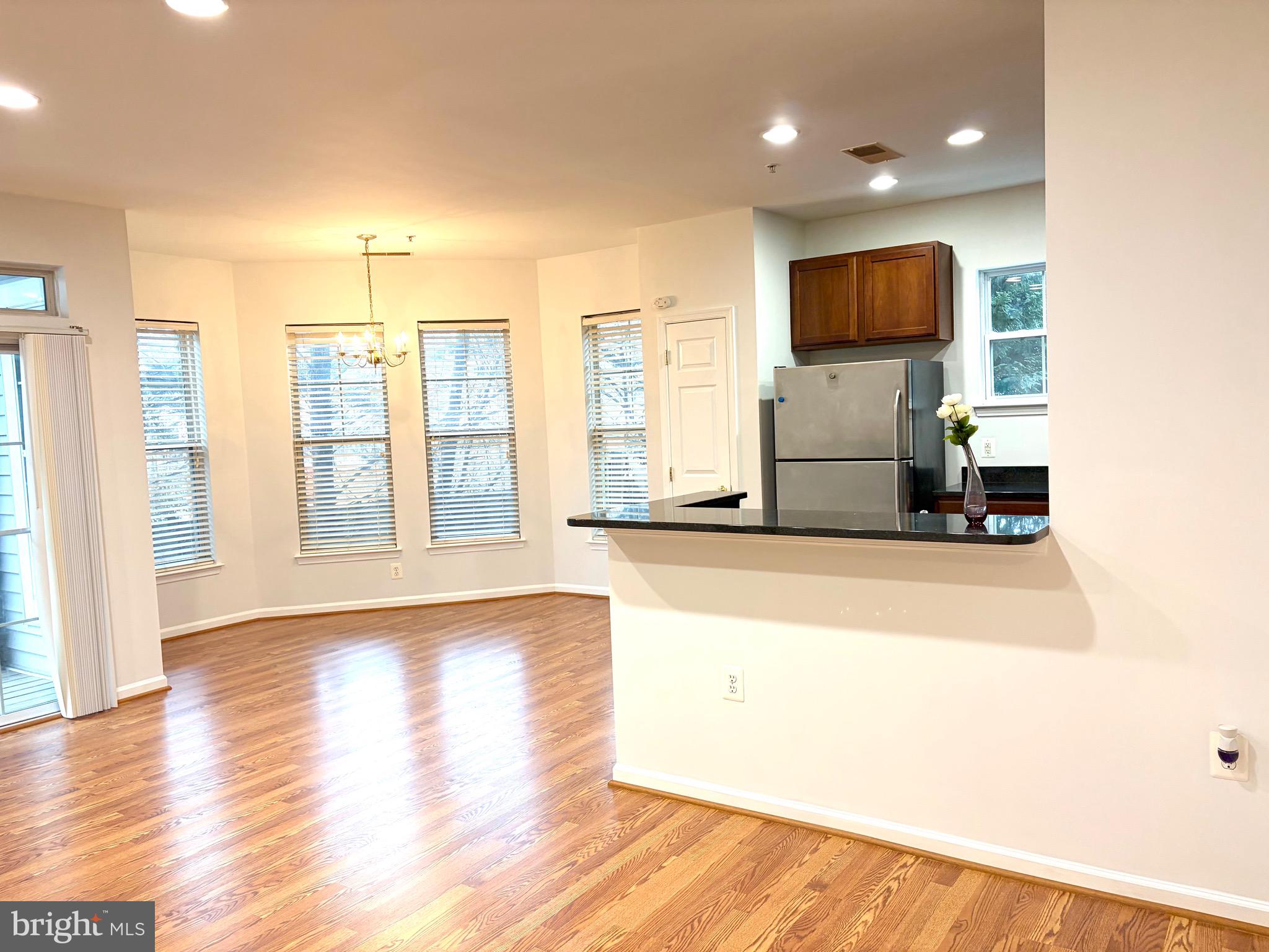 THE ADDISON AT ST PAUL - Residential