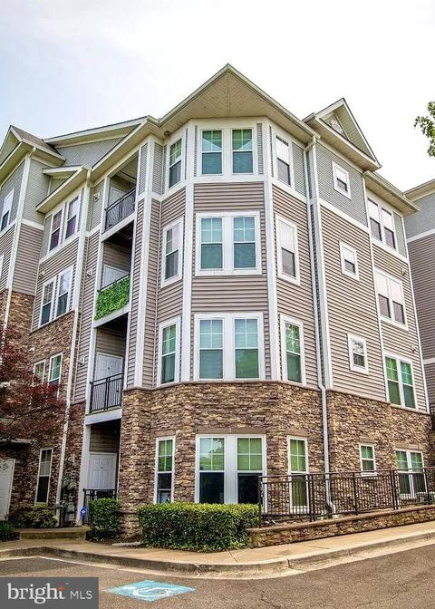 1301 KAREN 201 CAPITOL HEIGHTS MD 20743