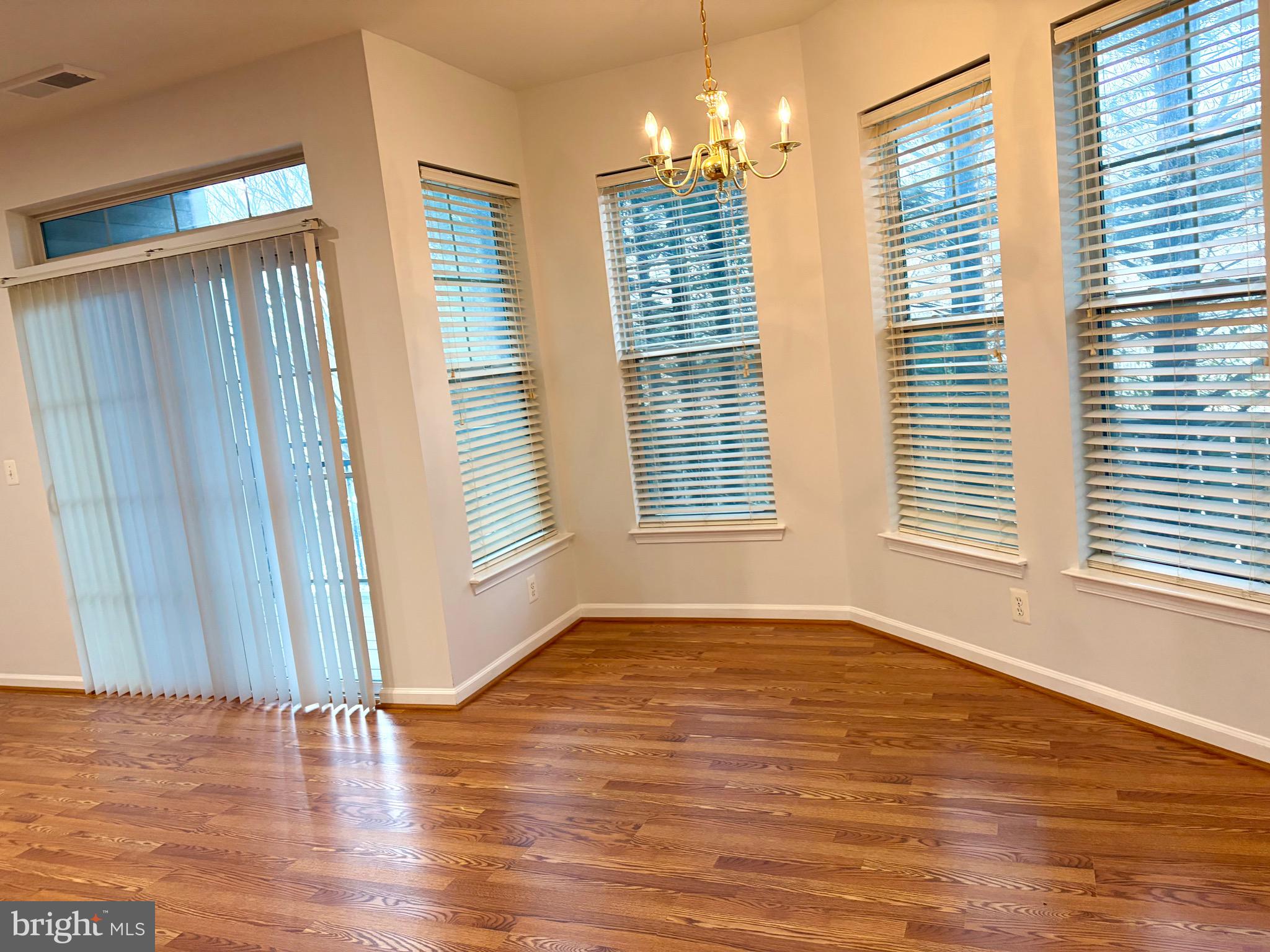 THE ADDISON AT ST PAUL - Residential