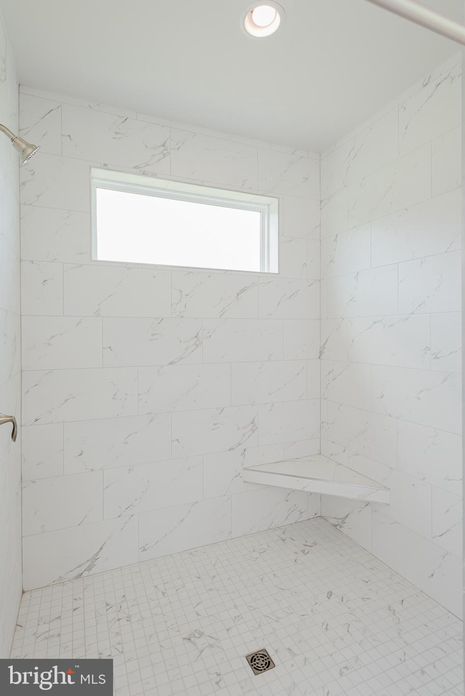 FREELAND - Residential