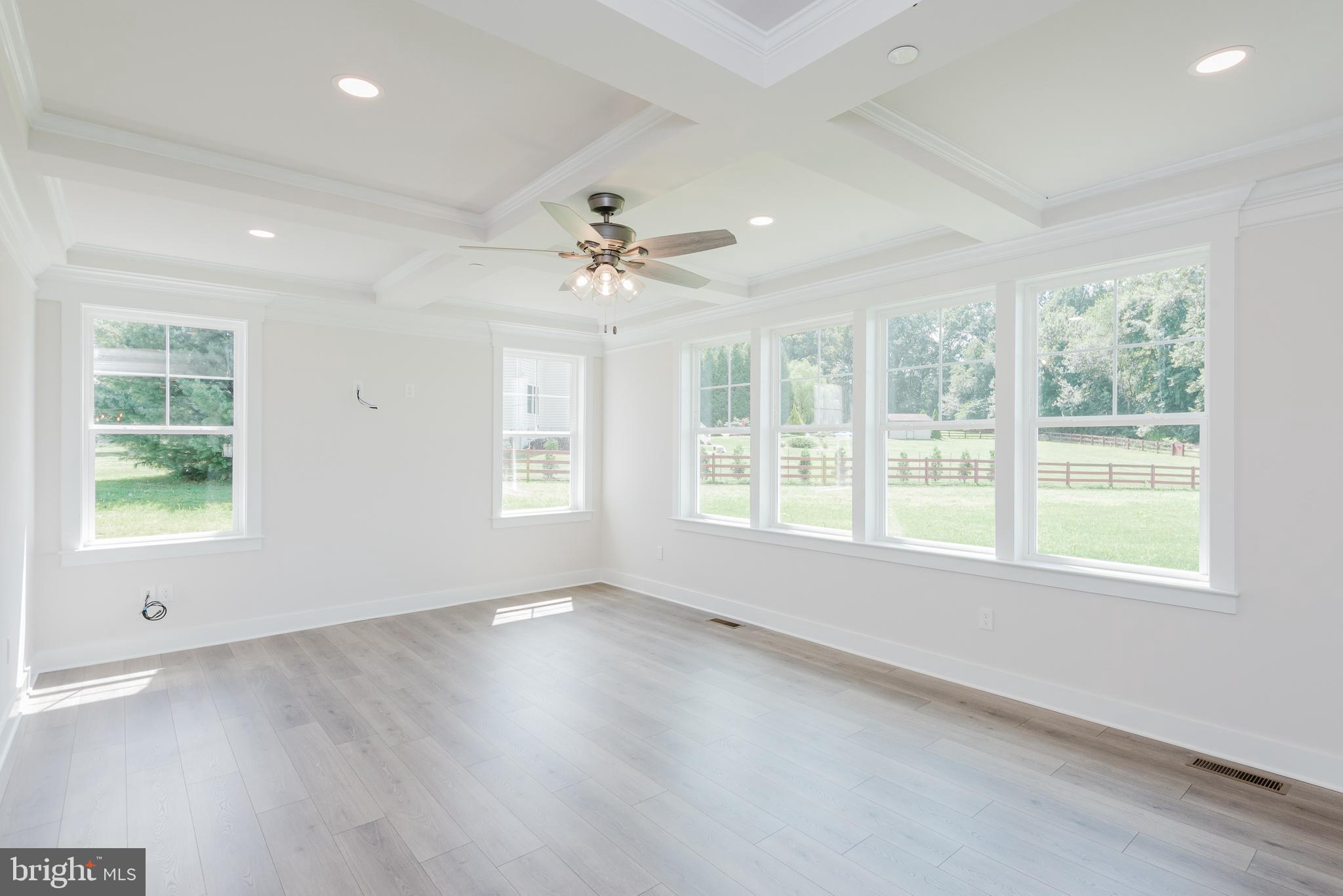 FREELAND - Residential