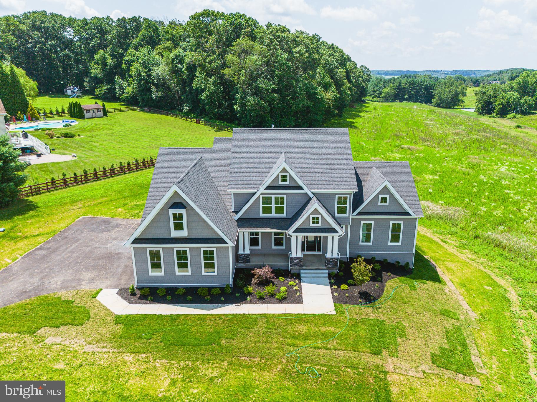 1605 OAKLAND ROAD