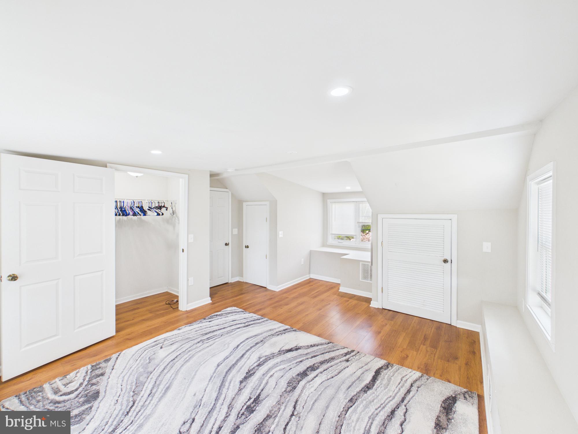 ROCKY RUN - Residential