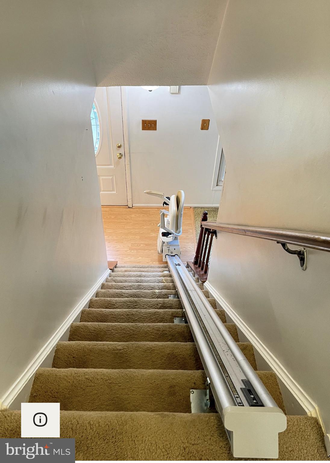 RAMBLING HILLS - Residential