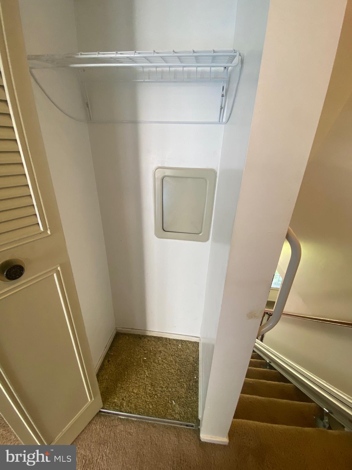 RAMBLING HILLS - Residential