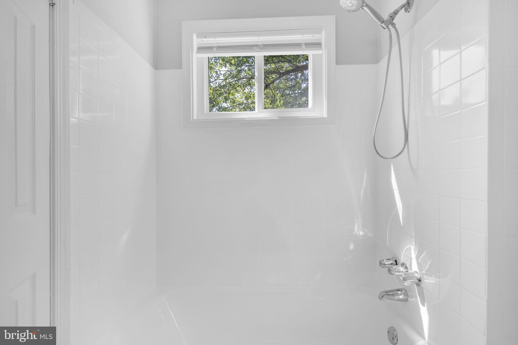 FORT WASHINGTON FOREST - Residential