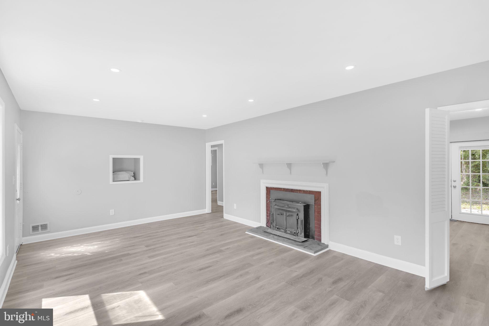 13401 HARRISON AVENUE