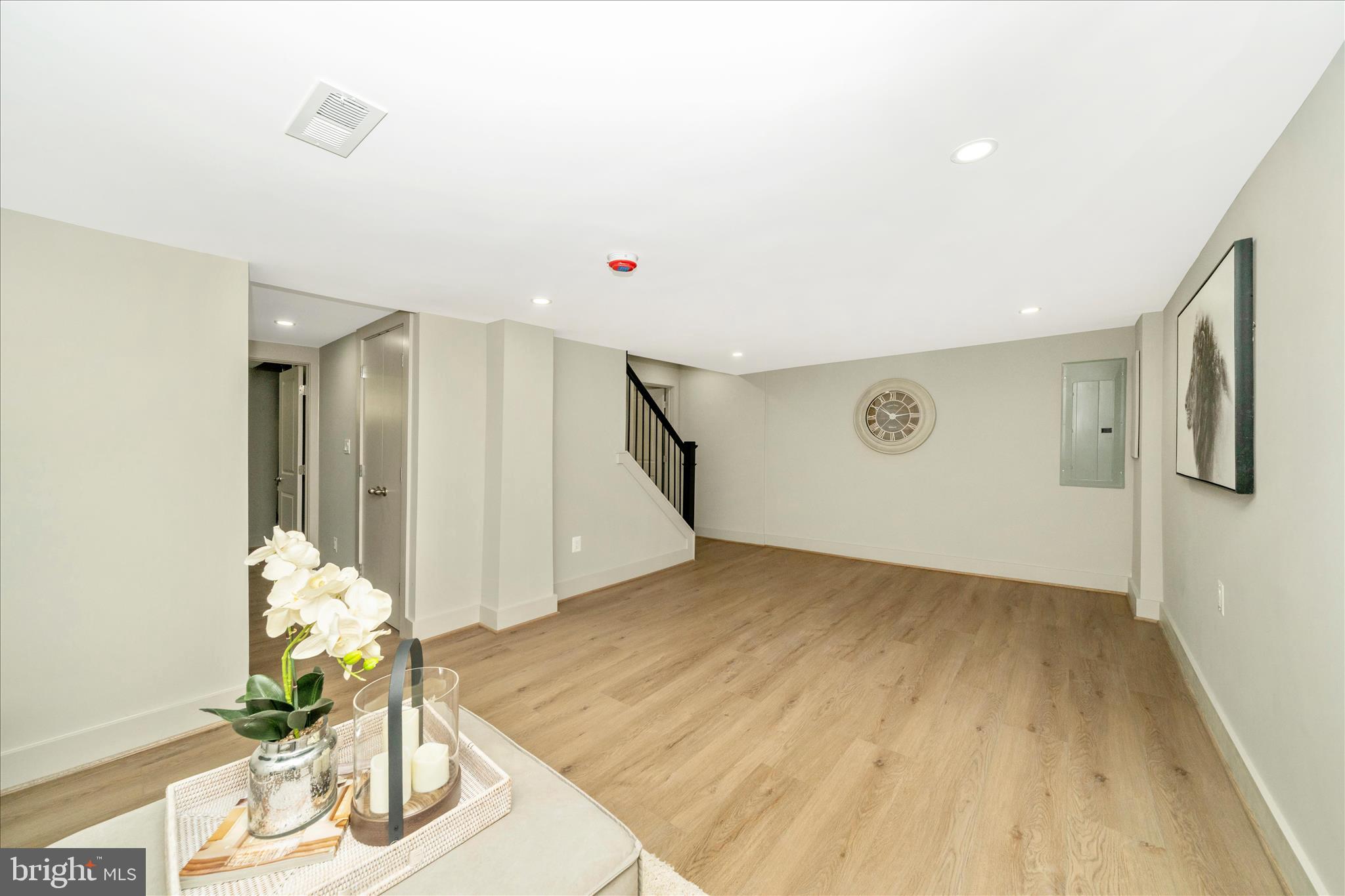 CAMERON HEIGHTS - Residential