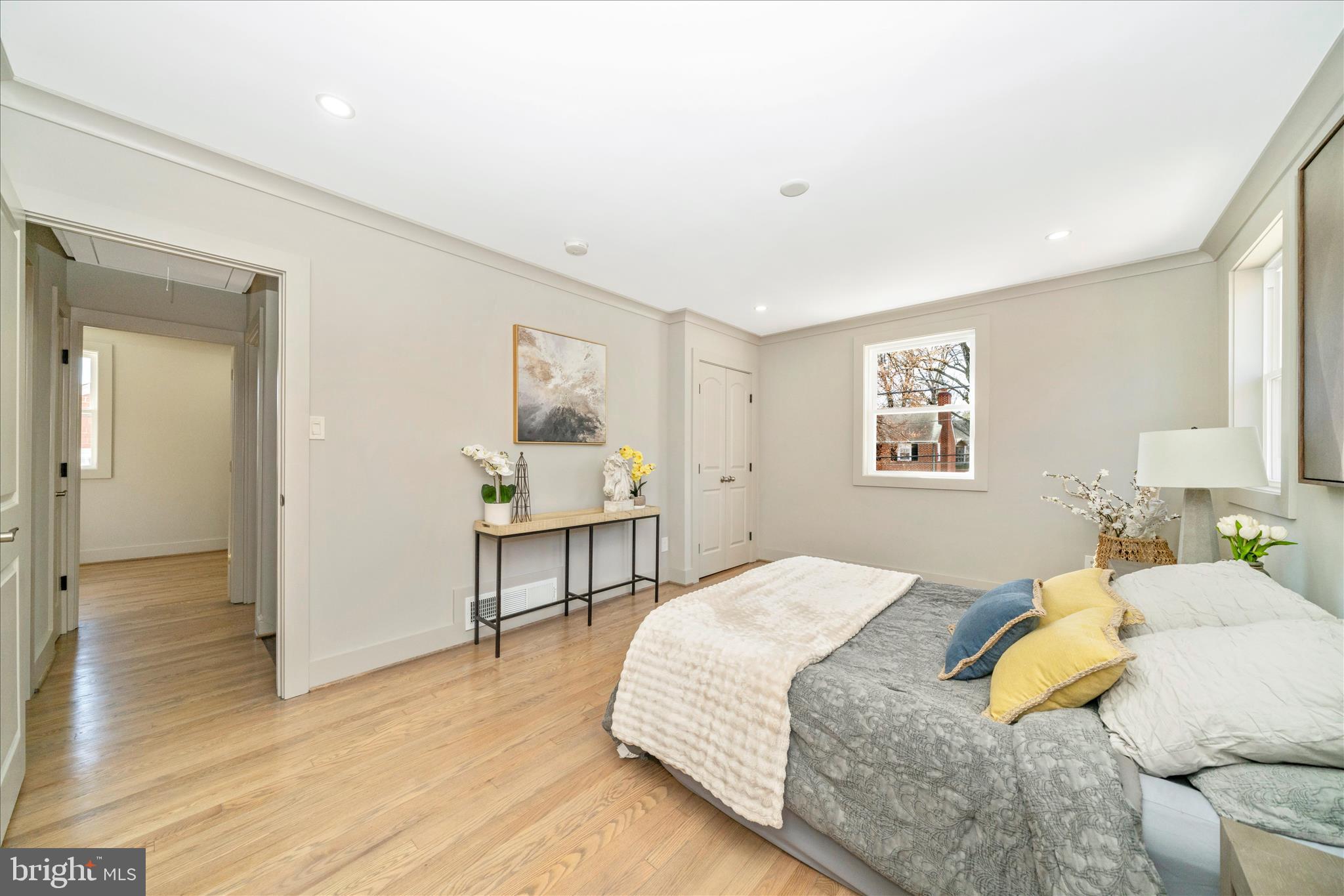 CAMERON HEIGHTS - Residential