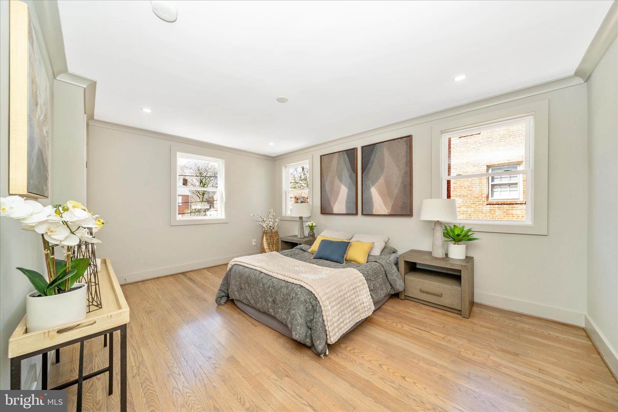 CAMERON HEIGHTS - Residential