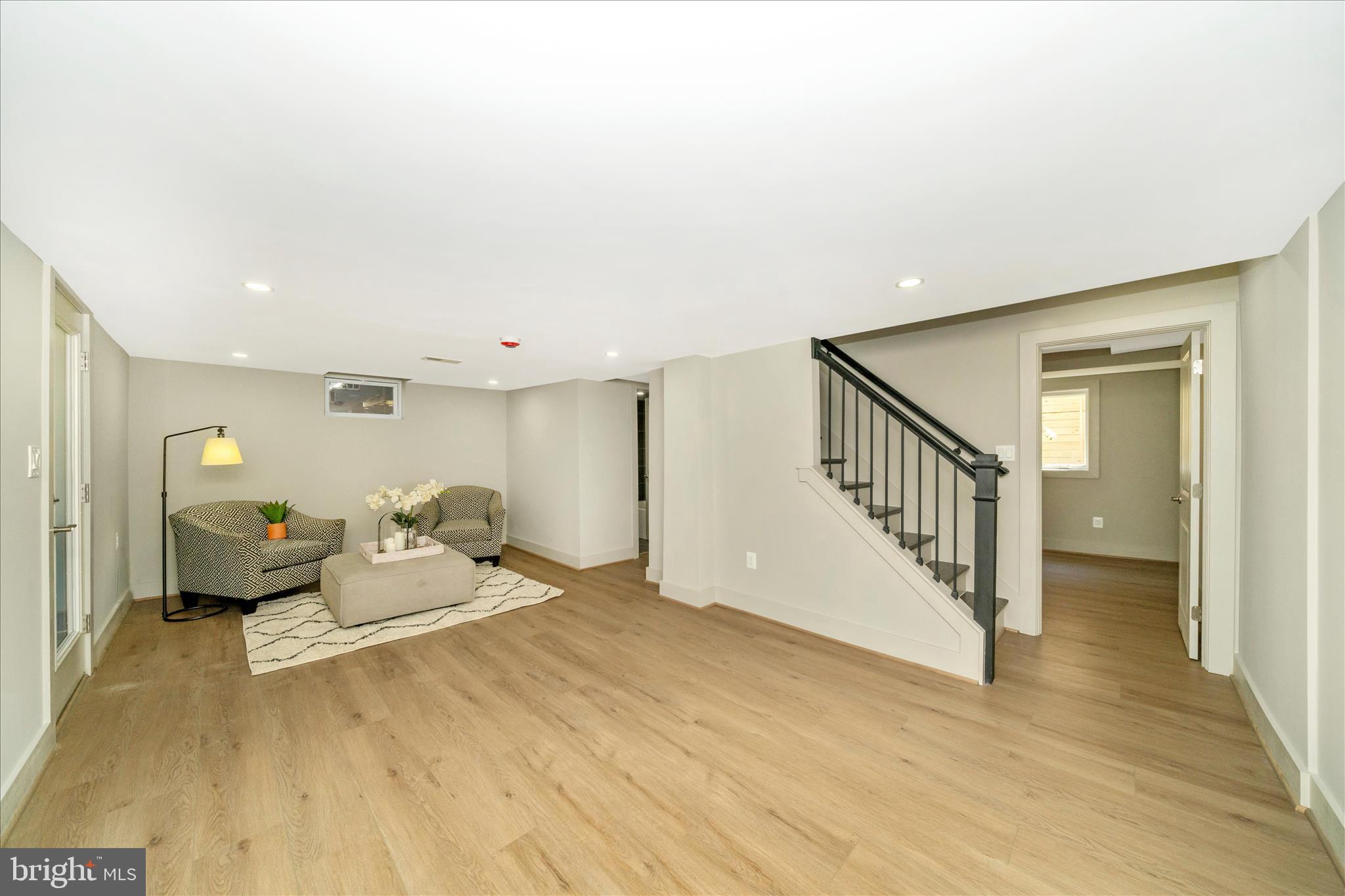 CAMERON HEIGHTS - Residential